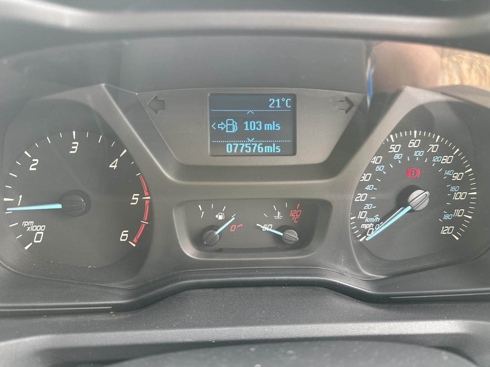 Ford Transit Custom 2.2 TDCi 330 Trend Panel Van 5dr Diesel Manual L2 H1 (197 g/km, 123 bhp)