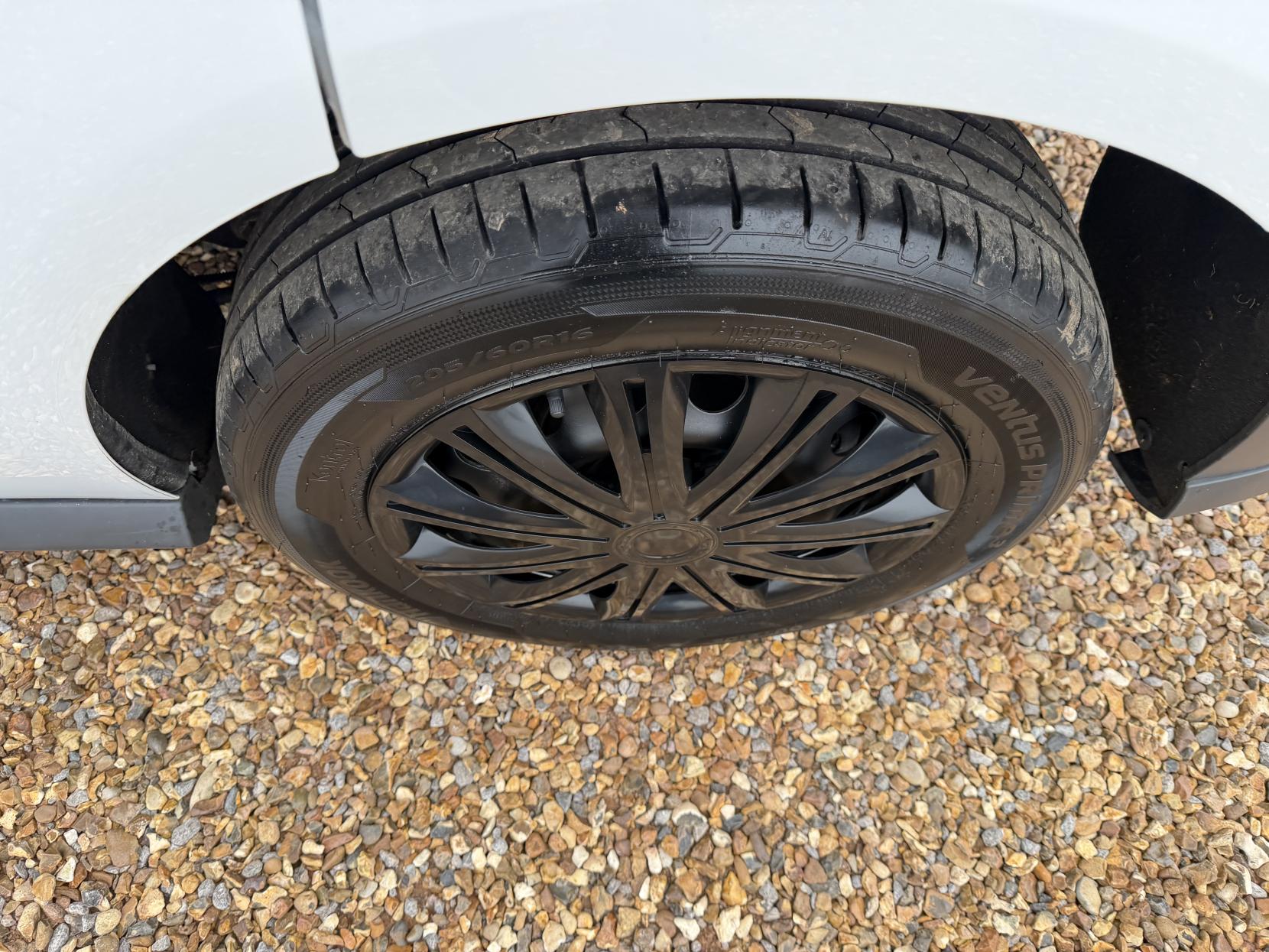 Ford Transit Connect 1.5 TDCi 220 Panel Van 5dr Diesel Manual L1 H1 (124 g/km, 99 bhp)