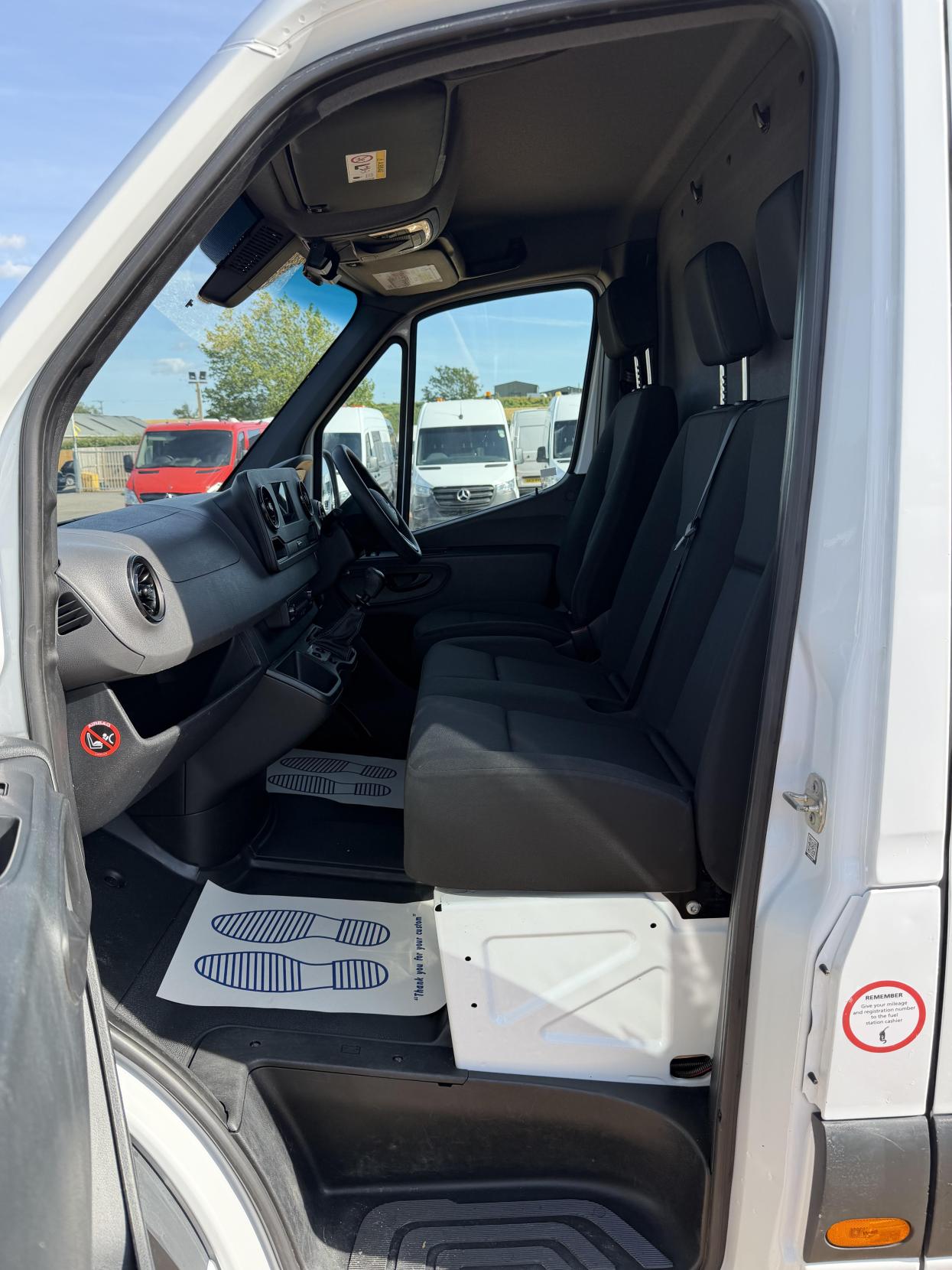 2020 Mercedes-Benz Sprinter 2.1 316 CDI Panel Van 5dr Diesel Manual RWD L2 H2 Euro 6 (163 ps) - Thumbnail 22