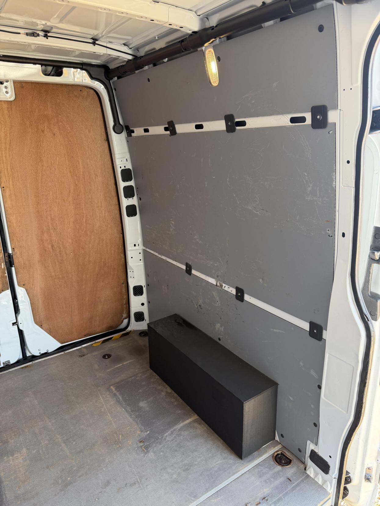 2020 Mercedes-Benz Sprinter 2.1 316 CDI Panel Van 5dr Diesel Manual RWD L2 H2 Euro 6 (163 ps) - Thumbnail 29