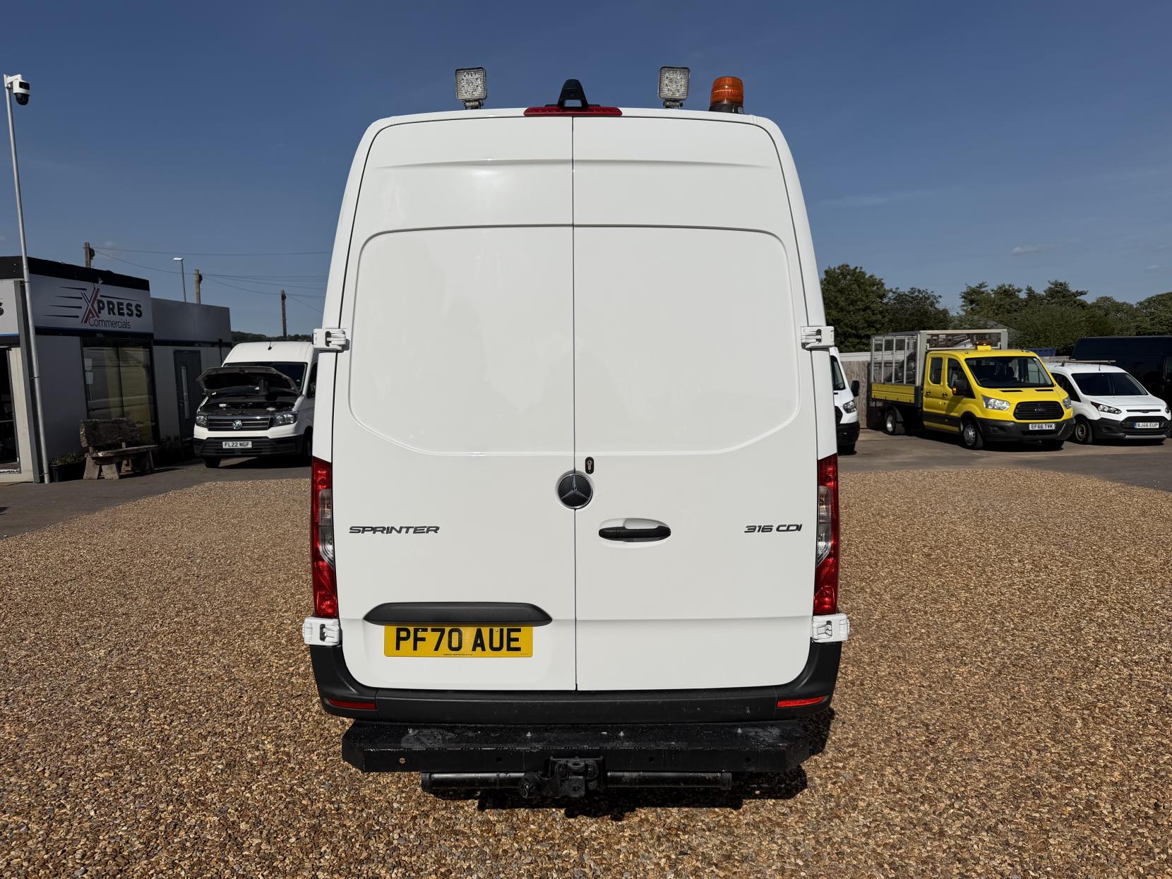 2020 Mercedes-Benz Sprinter 2.1 316 CDI Panel Van 5dr Diesel Manual RWD L2 H2 Euro 6 (163 ps) - Thumbnail 10
