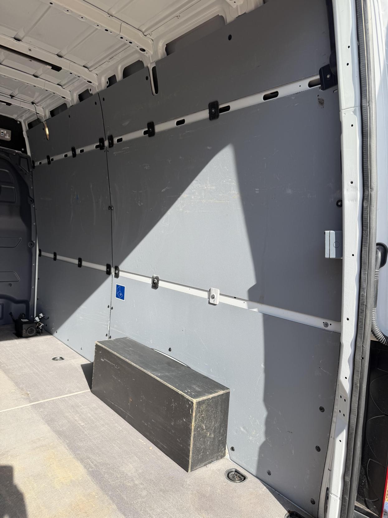 2020 Mercedes-Benz Sprinter 2.1 316 CDI Panel Van 5dr Diesel Manual RWD L2 H2 Euro 6 (163 ps) - Thumbnail 33