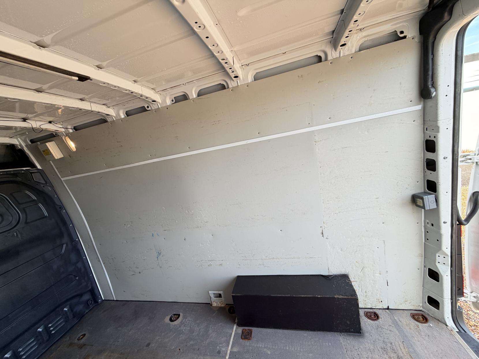 Mercedes-Benz Sprinter 2.1 316 CDI Panel Van 5dr Diesel G-Tronic+ RWD L2 H2 Euro 6 (s/s) (163 ps)