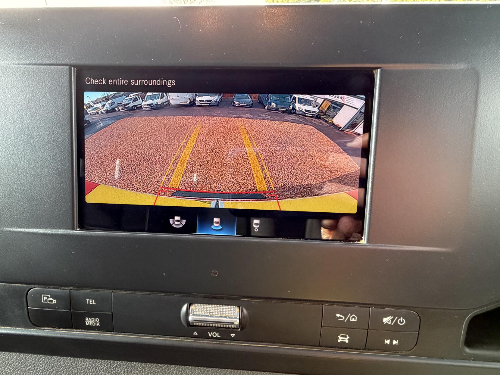 Mercedes-Benz Sprinter 2.1 316 CDI Panel Van 5dr Diesel G-Tronic+ RWD L2 H2 Euro 6 (s/s) (163 ps)