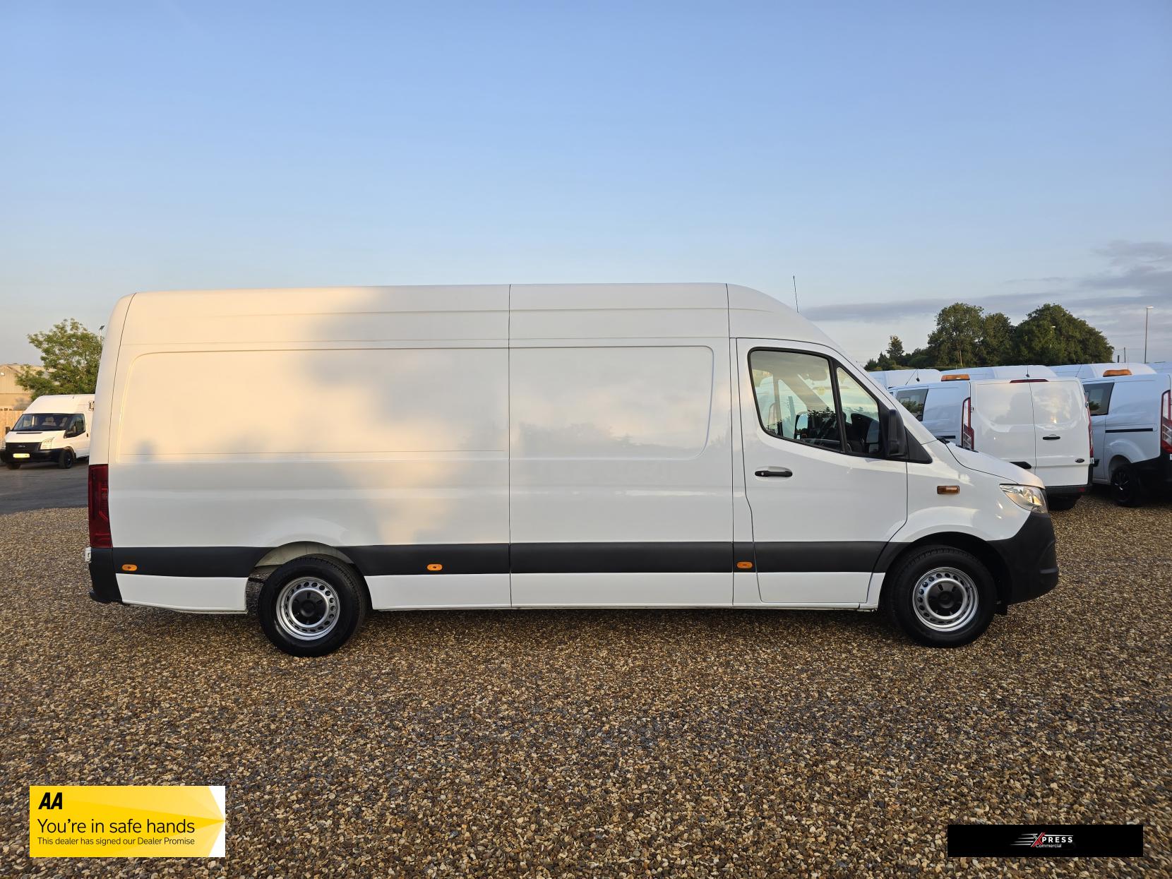 Mercedes-Benz Sprinter Sprinter 2.1 311 CDI Panel Van 5dr Diesel Manual RWD L3 H2 Euro 6 (114 ps)