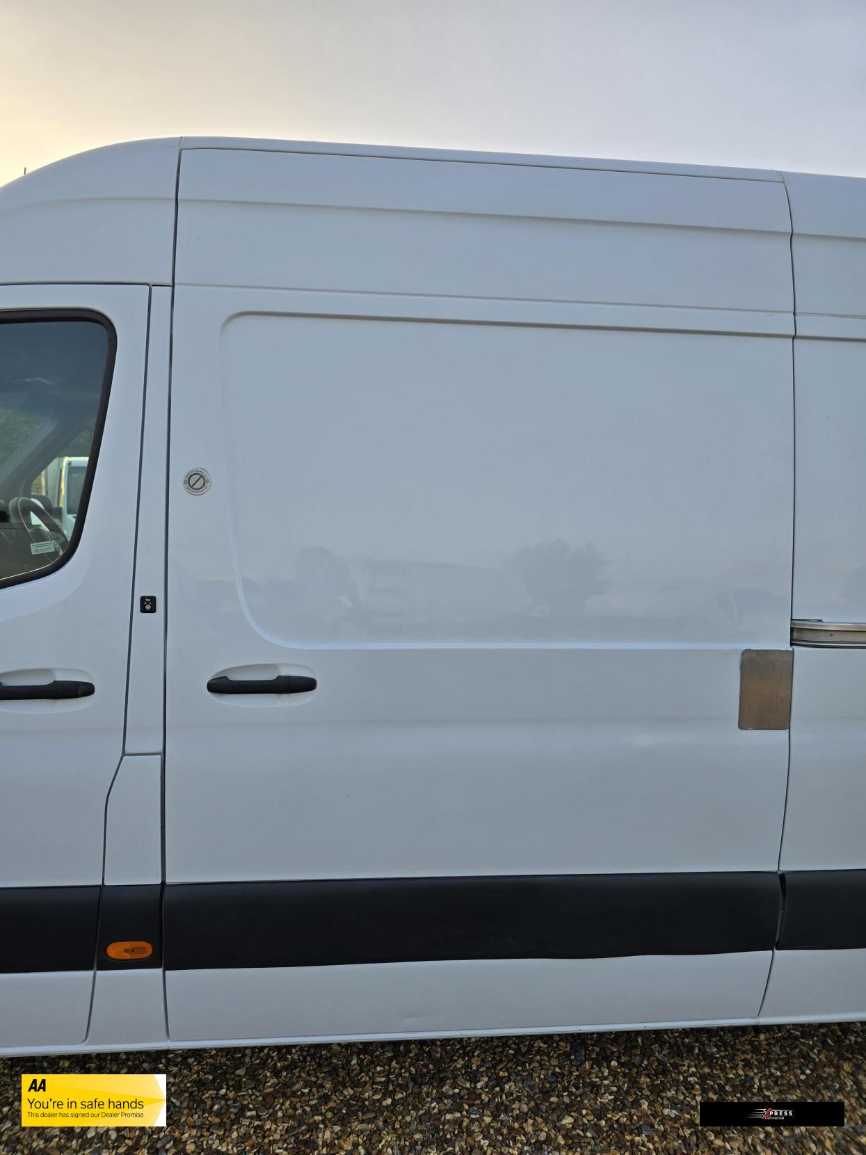 Mercedes-Benz Sprinter Sprinter 2.1 311 CDI Panel Van 5dr Diesel Manual RWD L3 H2 Euro 6 (114 ps)