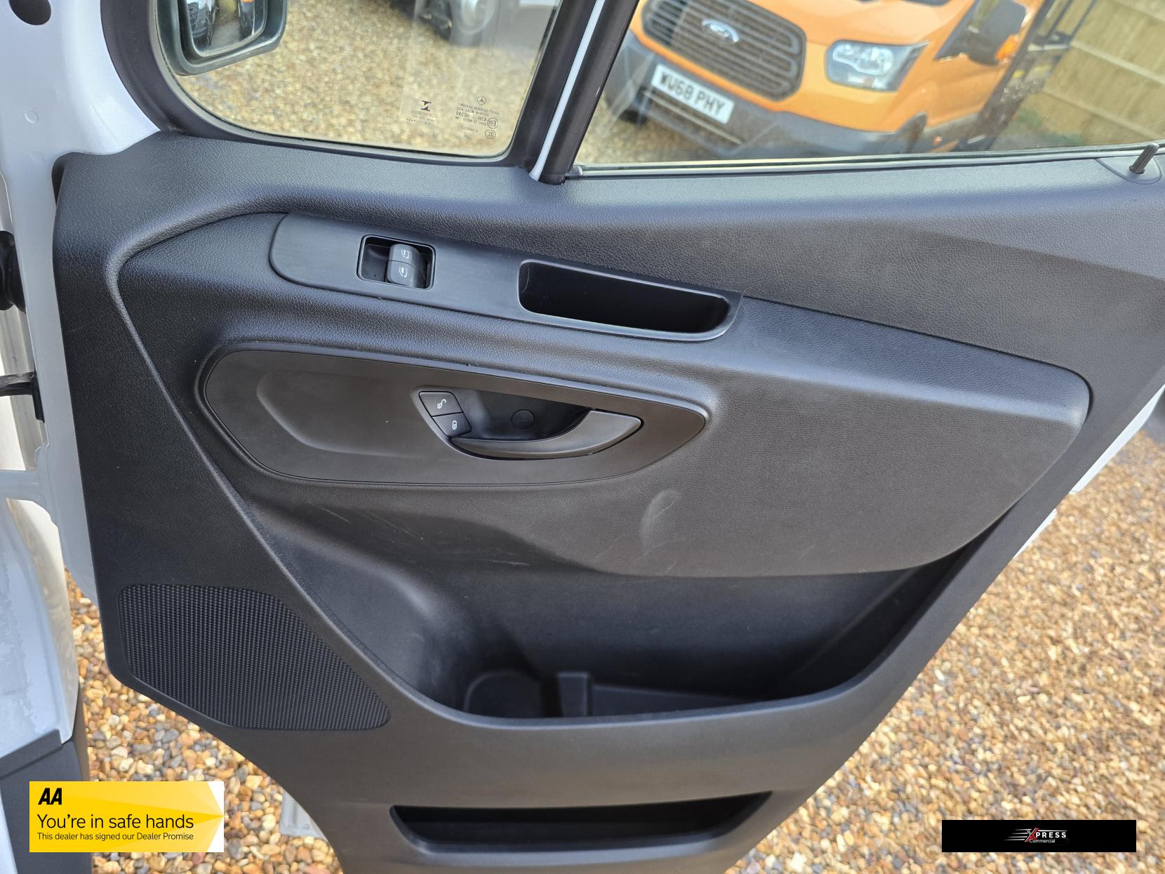 Mercedes-Benz Sprinter Sprinter 2.1 311 CDI Panel Van 5dr Diesel Manual RWD L3 H2 Euro 6 (114 ps)