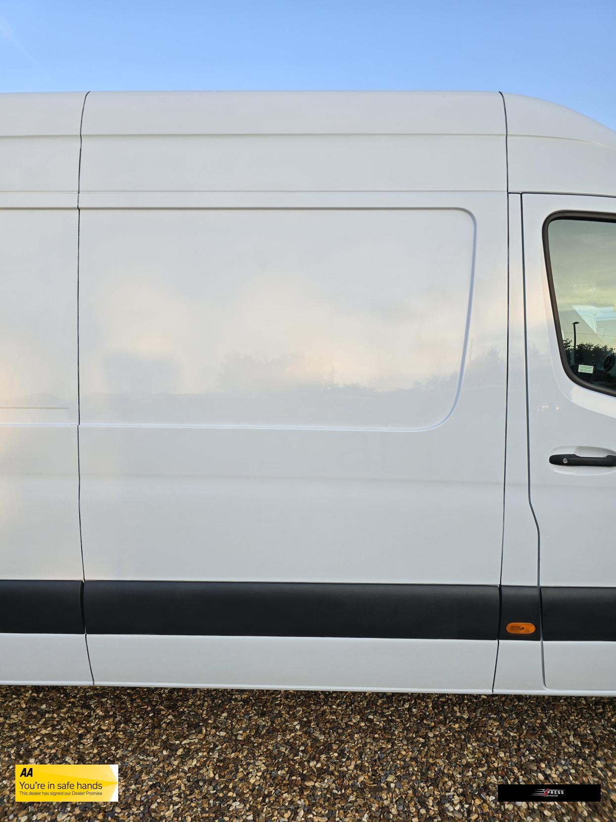 Mercedes-Benz Sprinter Sprinter 2.1 311 CDI Panel Van 5dr Diesel Manual RWD L3 H2 Euro 6 (114 ps)