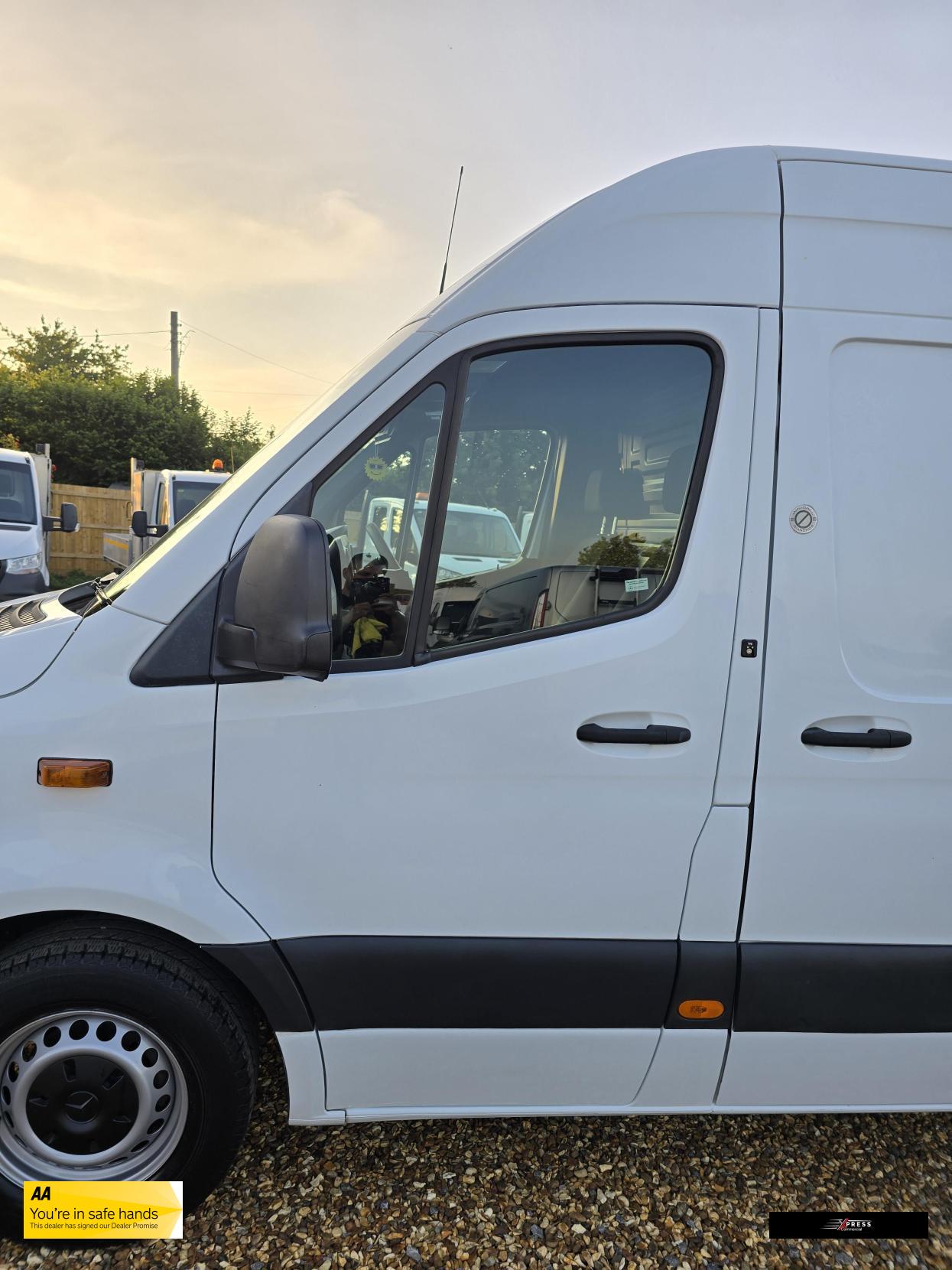 Mercedes-Benz Sprinter Sprinter 2.1 311 CDI Panel Van 5dr Diesel Manual RWD L3 H2 Euro 6 (114 ps)