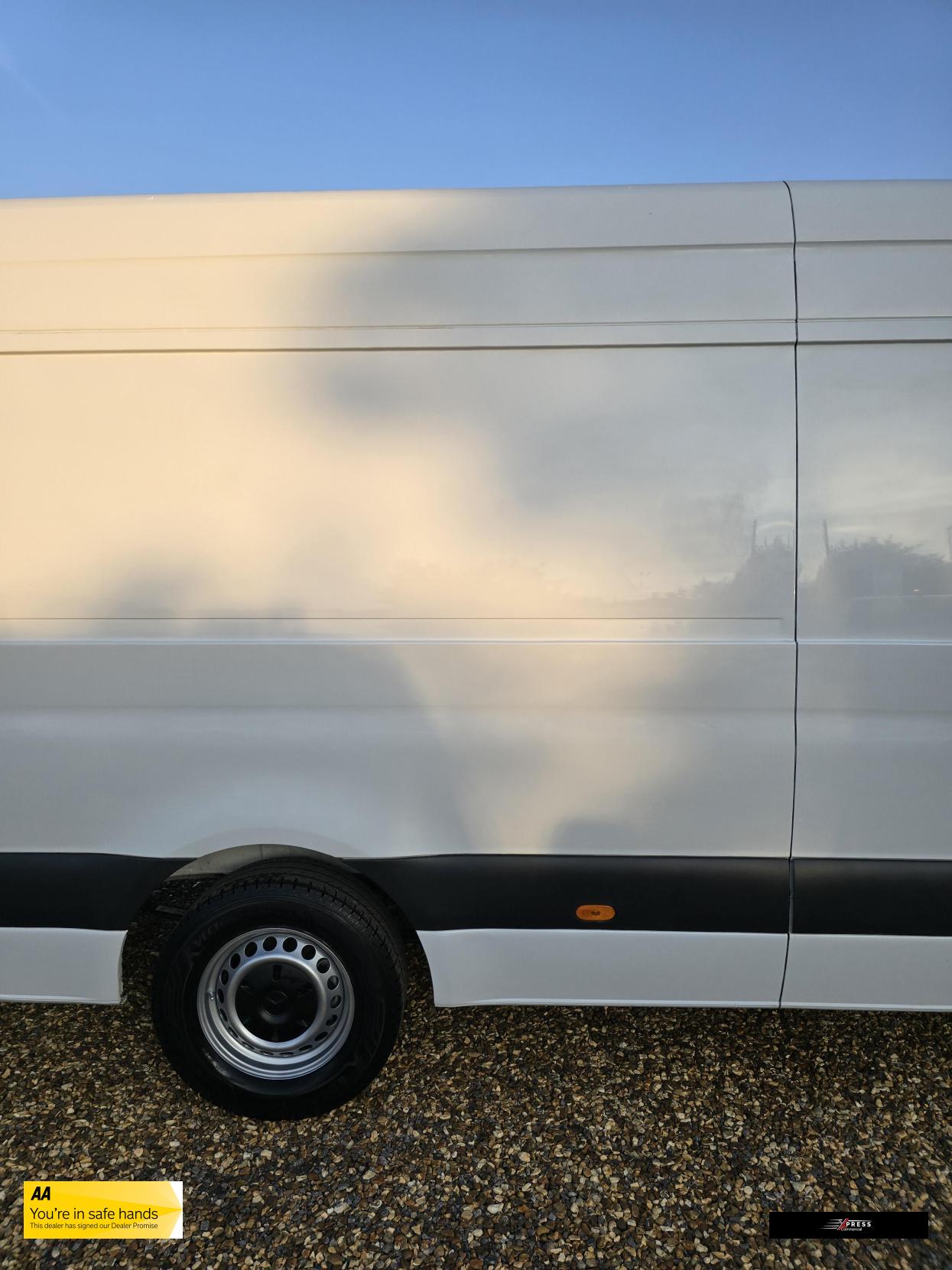 Mercedes-Benz Sprinter Sprinter 2.1 311 CDI Panel Van 5dr Diesel Manual RWD L3 H2 Euro 6 (114 ps)