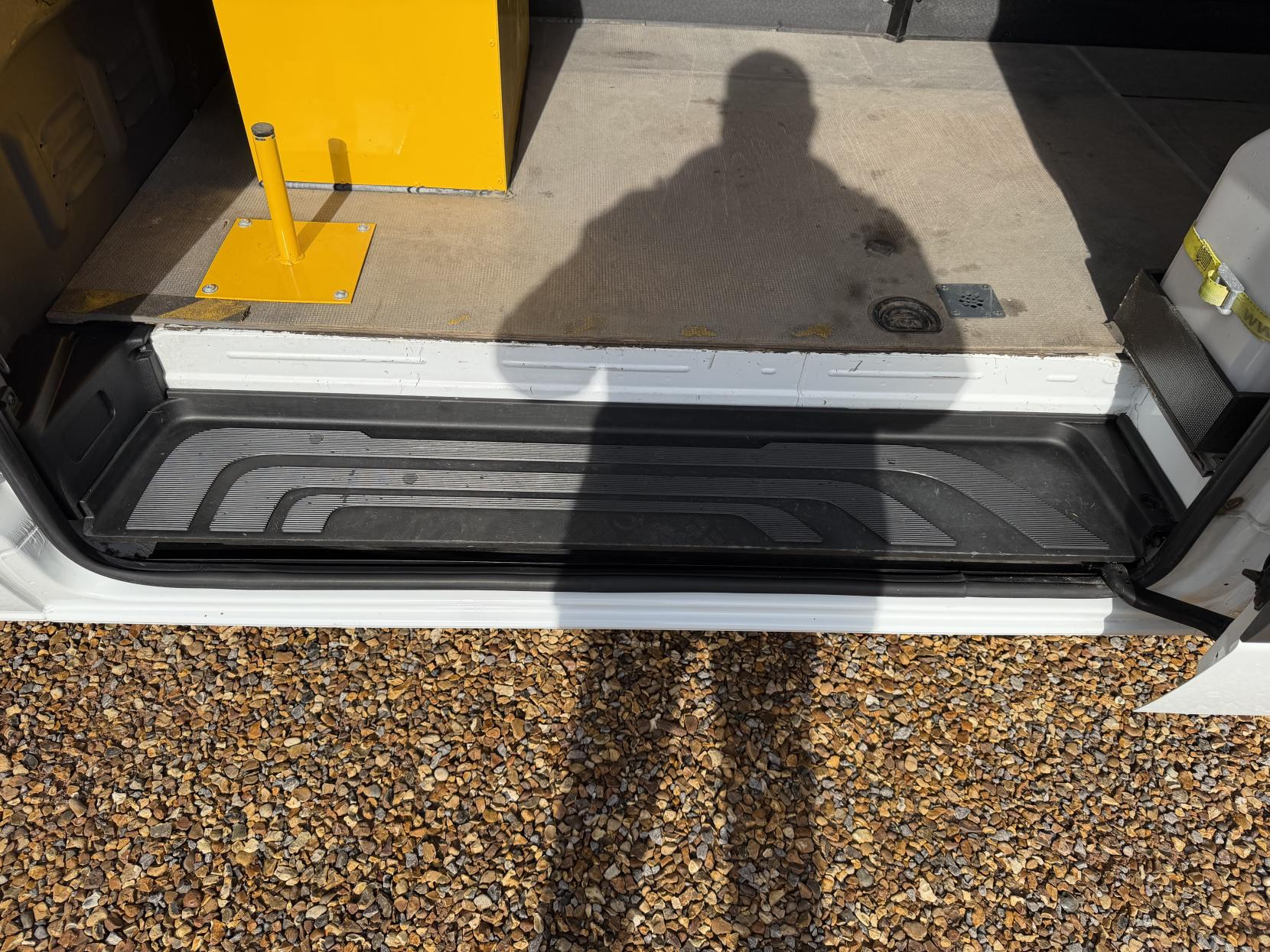 Mercedes-Benz Sprinter 2.1 316 CDI Panel Van 5dr Diesel Manual RWD L2 H2 Euro 6 (163 ps)