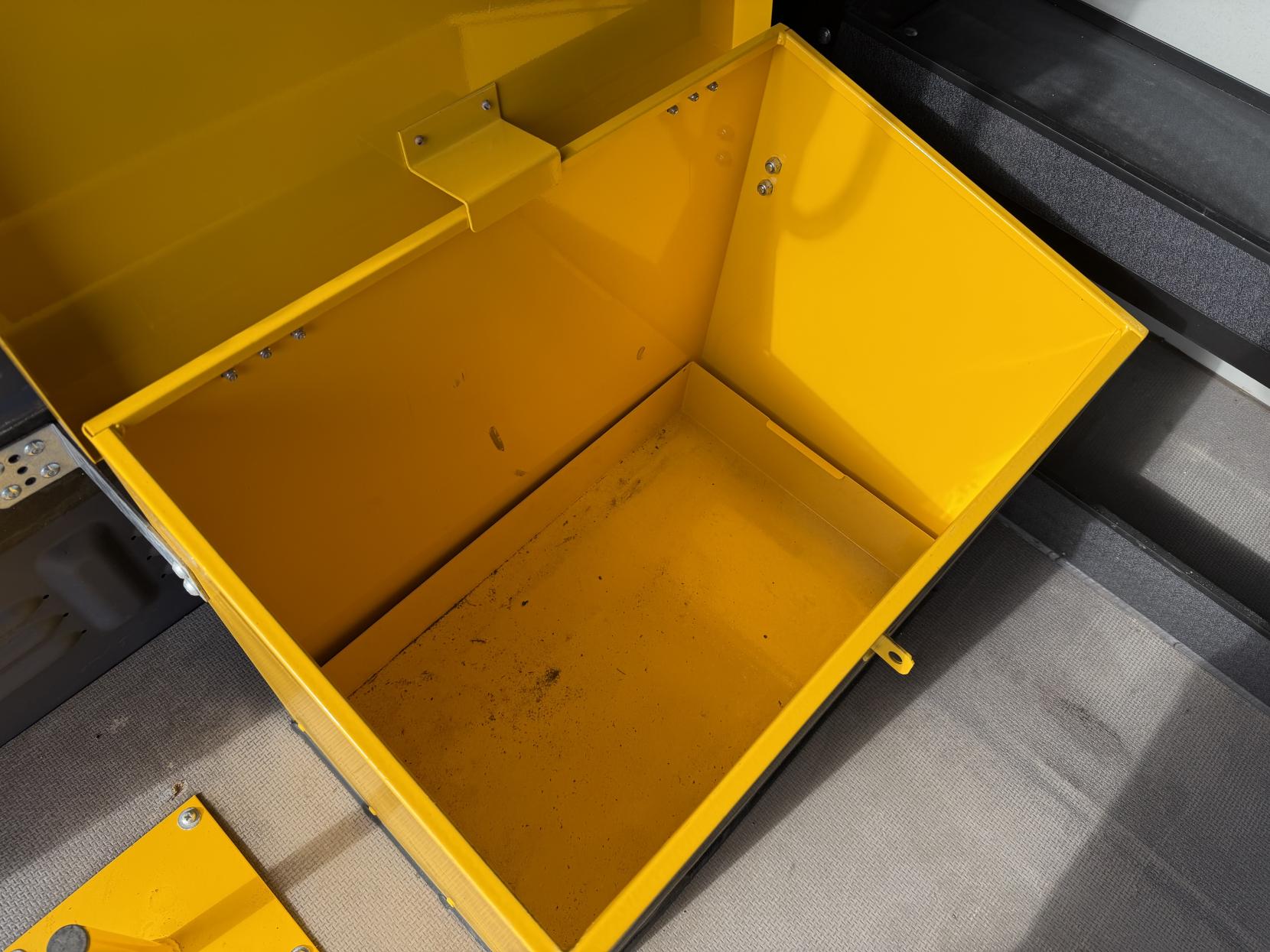 Mercedes-Benz Sprinter 2.1 316 CDI Panel Van 5dr Diesel Manual RWD L2 H2 Euro 6 (163 ps)