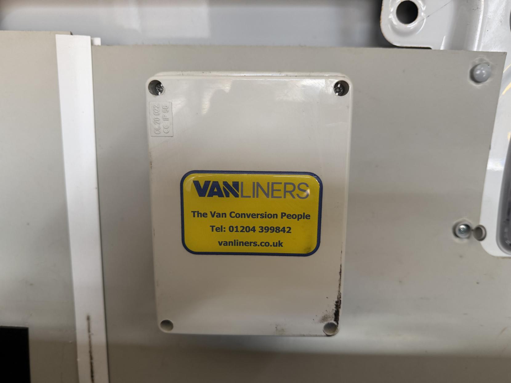 Mercedes-Benz Sprinter 2.1 316 CDI Panel Van 5dr Diesel Manual RWD L2 H2 Euro 6 (163 ps)