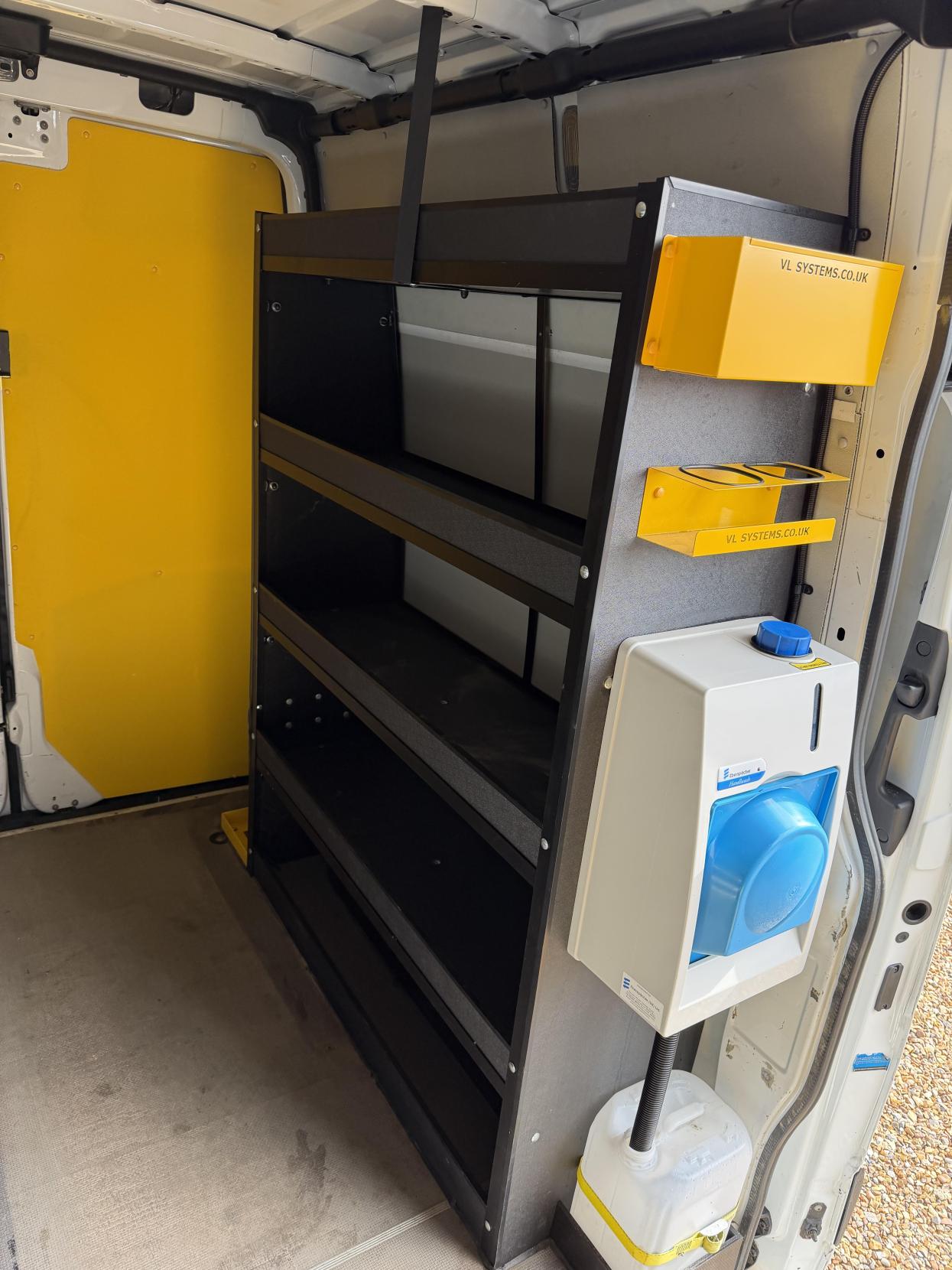 Mercedes-Benz Sprinter 2.1 316 CDI Panel Van 5dr Diesel Manual RWD L2 H2 Euro 6 (163 ps)