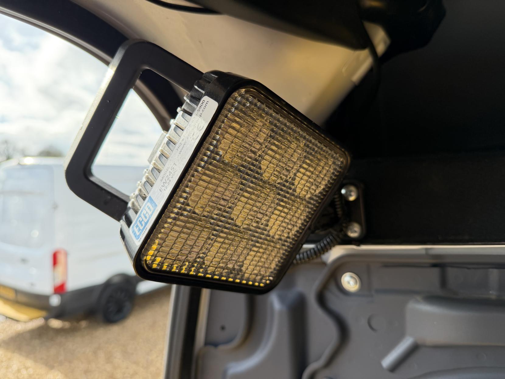 Mercedes-Benz Sprinter 2.1 316 CDI Panel Van 5dr Diesel Manual RWD L2 H2 Euro 6 (163 ps)