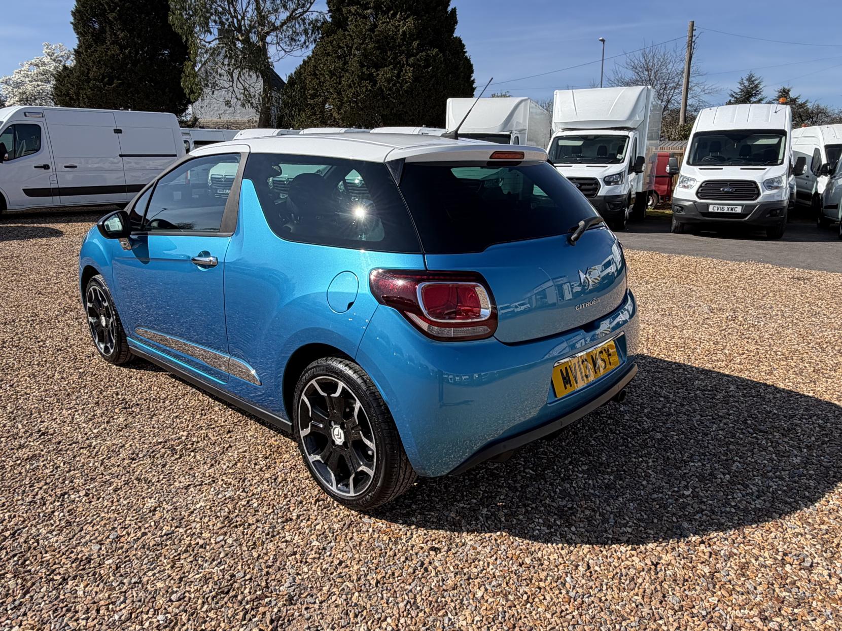Citroen DS3 1.6 VTi DStyle Plus Hatchback 3dr Petrol Manual Euro 5 (120 ps)