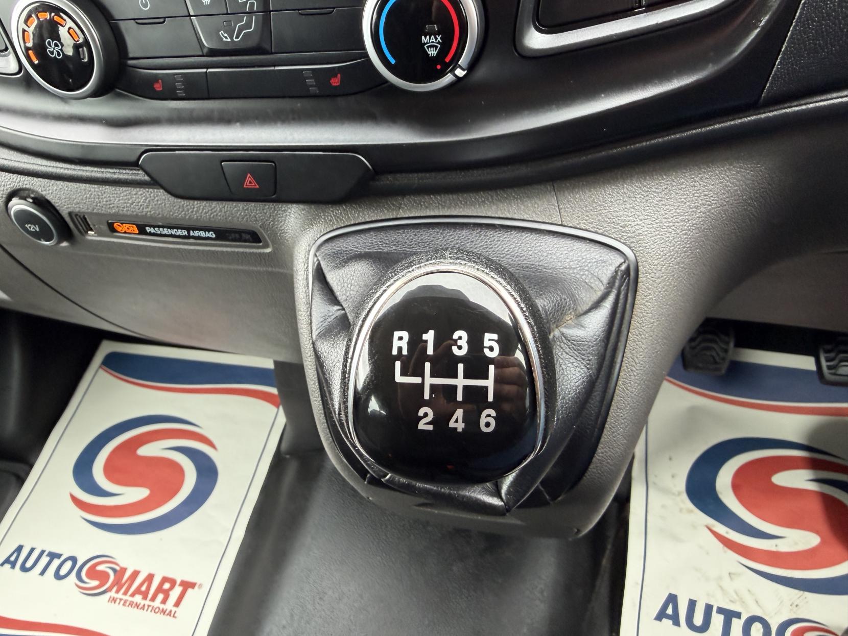 Ford Transit Custom 2.0 280 EcoBlue Leader Crew Van Double Cab 5dr Diesel Manual L1 H1 Euro 6 (s/s) (105 ps)