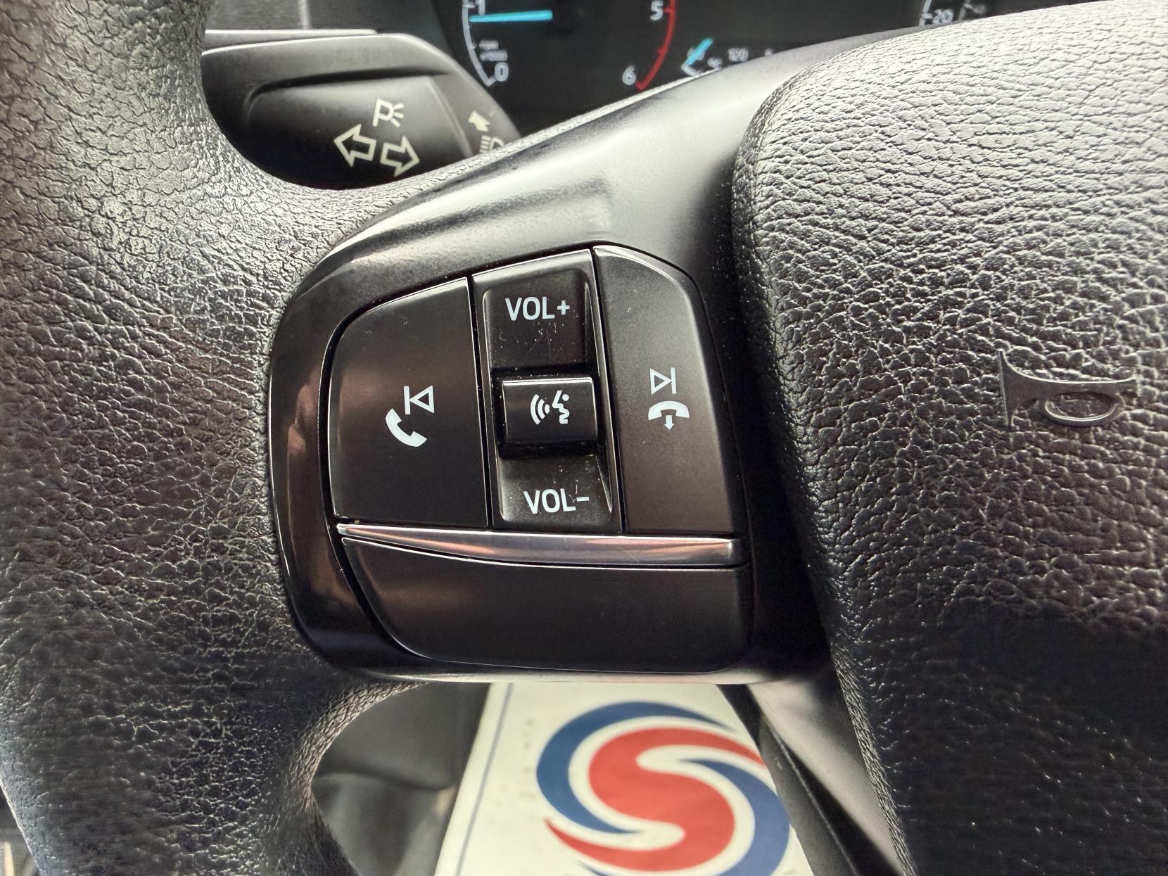 Ford Transit Custom 2.0 280 EcoBlue Leader Crew Van Double Cab 5dr Diesel Manual L1 H1 Euro 6 (s/s) (105 ps)