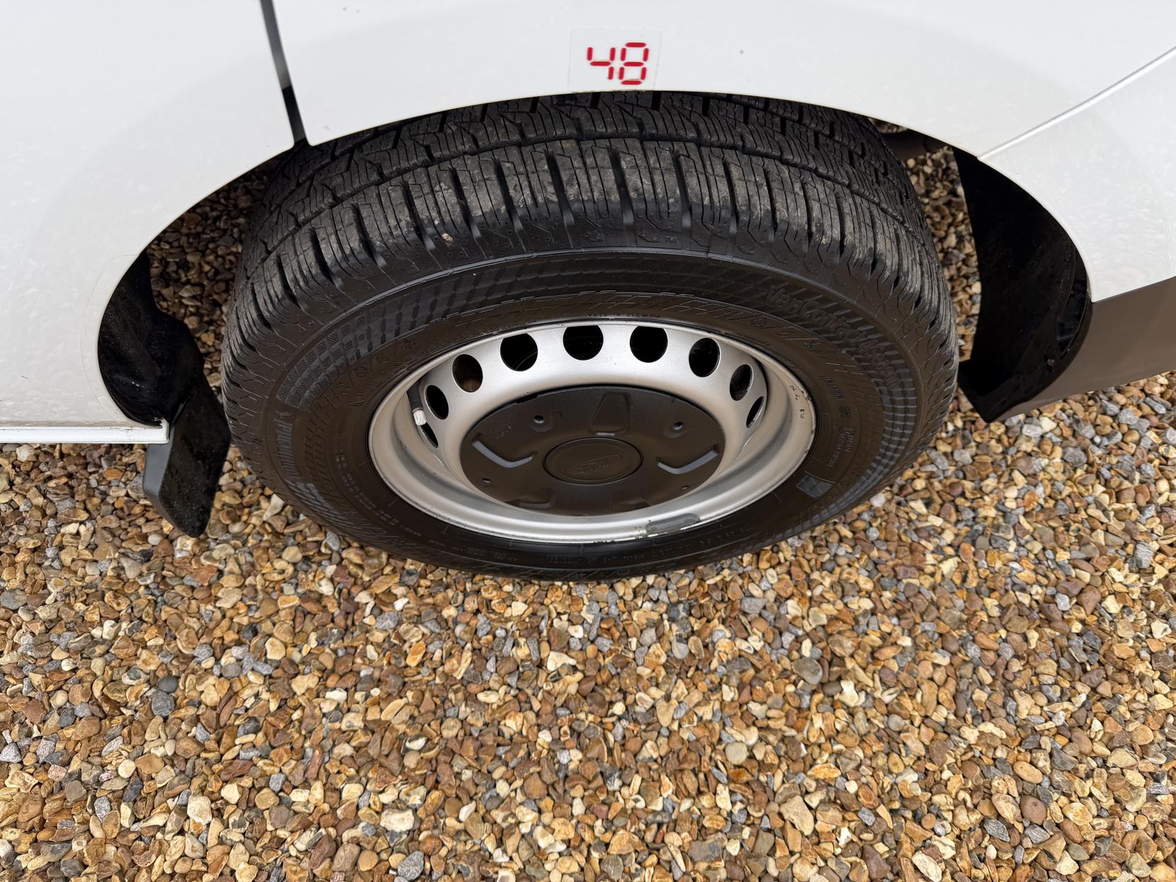 Ford Transit Custom 2.0 280 EcoBlue Leader Crew Van Double Cab 5dr Diesel Manual L1 H1 Euro 6 (s/s) (105 ps)