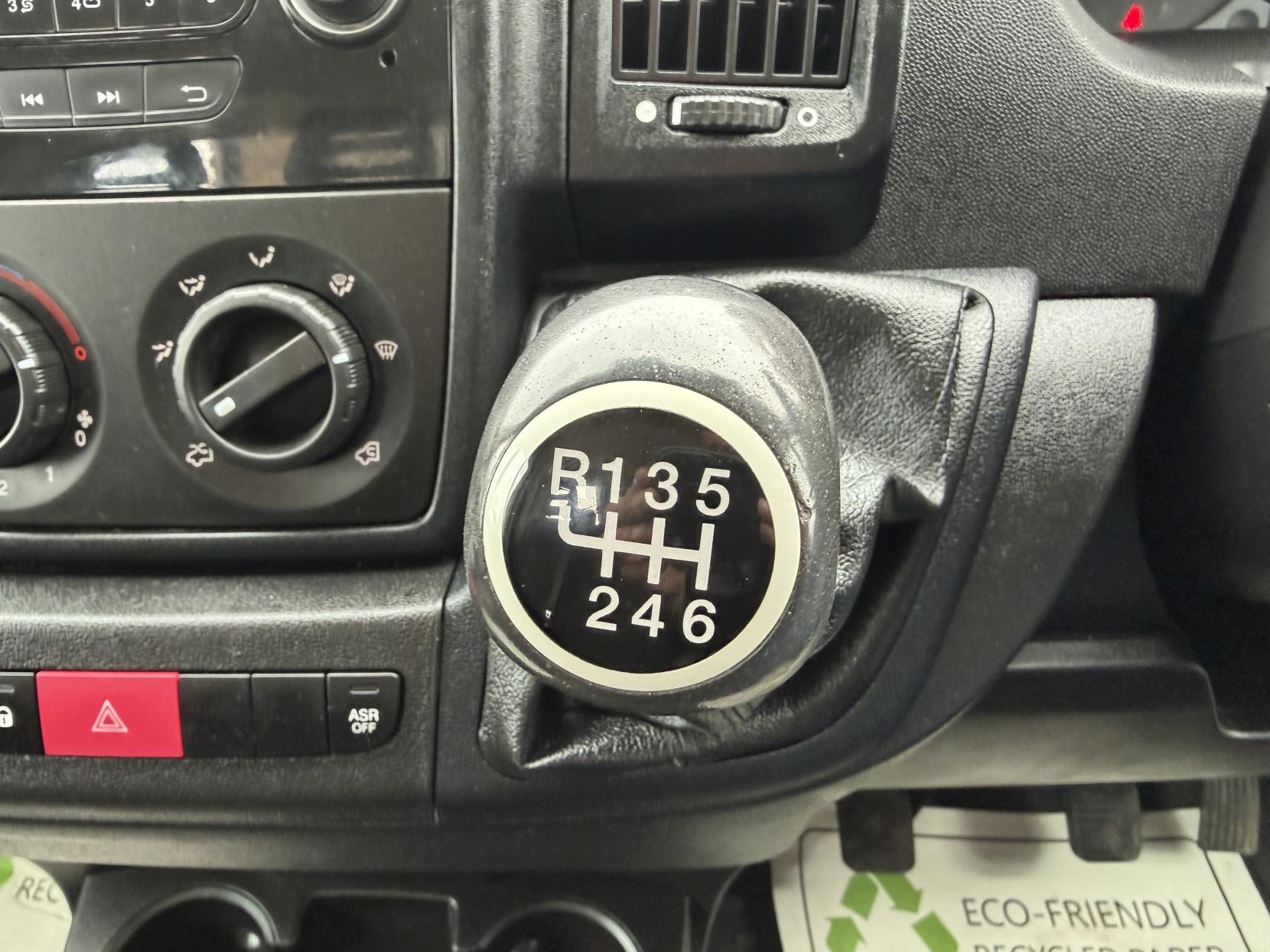 Citroen Relay 2.2 HDi 35 Chassis Cab 2dr Diesel Manual L2 Euro 5 (130 ps)