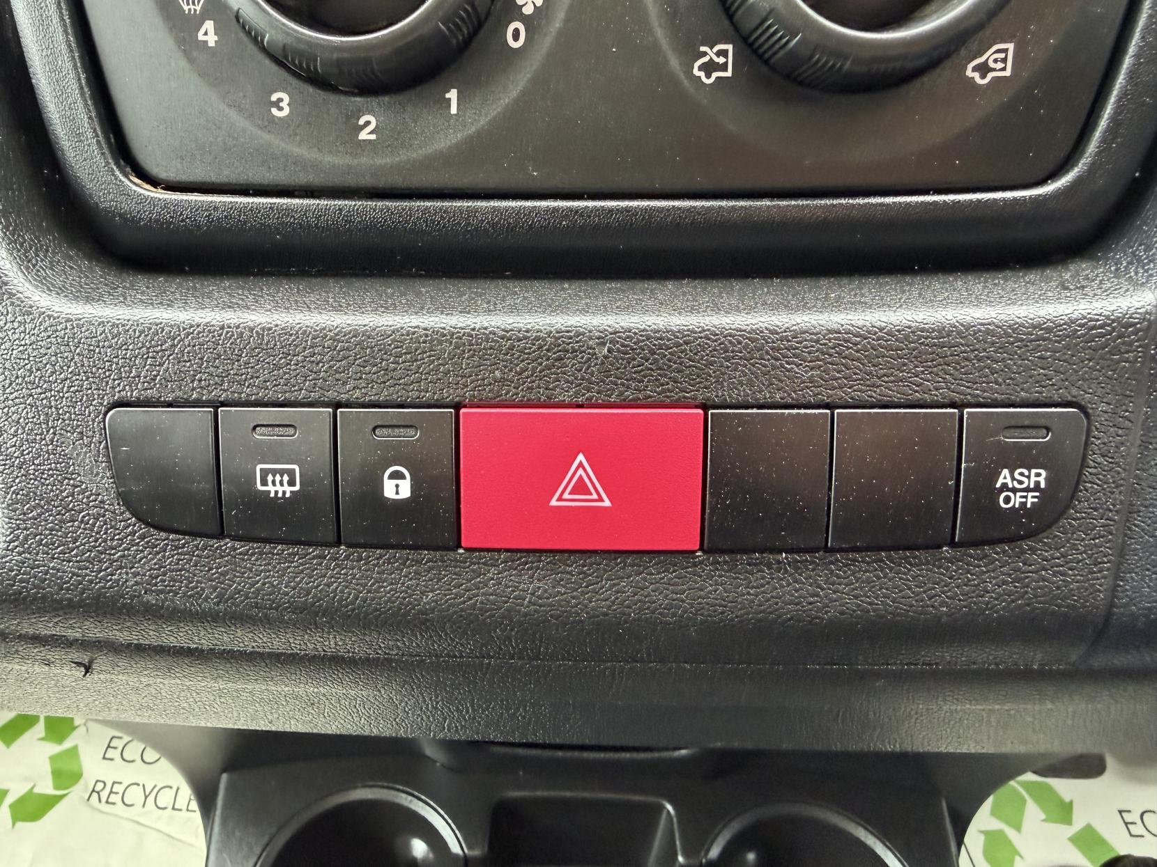 Citroen Relay 2.2 HDi 35 Chassis Cab 2dr Diesel Manual L2 Euro 5 (130 ps)