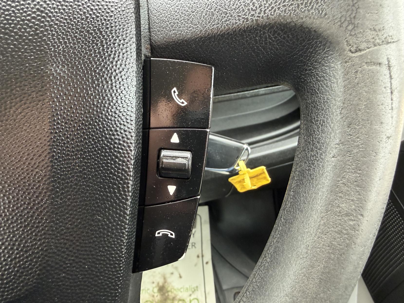 Citroen Relay 2.2 HDi 35 Chassis Cab 2dr Diesel Manual L2 Euro 5 (130 ps)