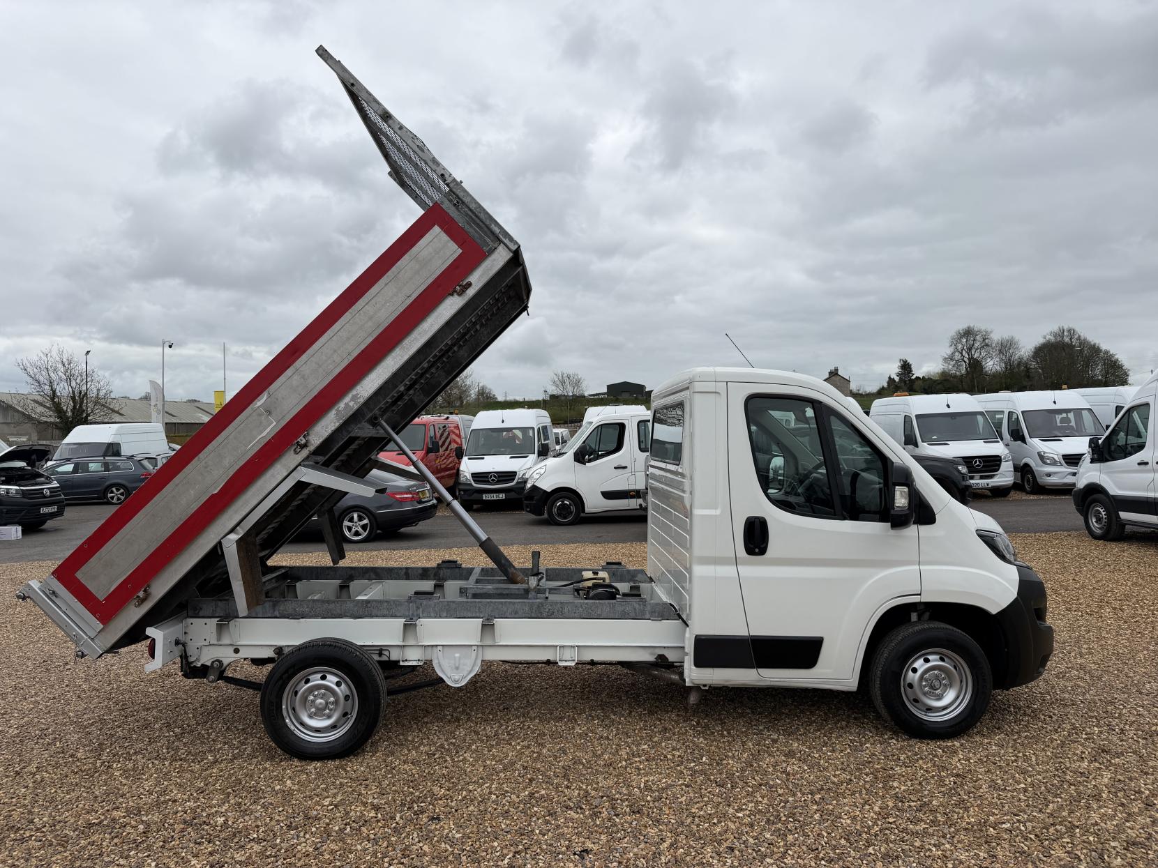 Citroen Relay 2.2 HDi 35 Chassis Cab 2dr Diesel Manual L2 Euro 5 (130 ps)