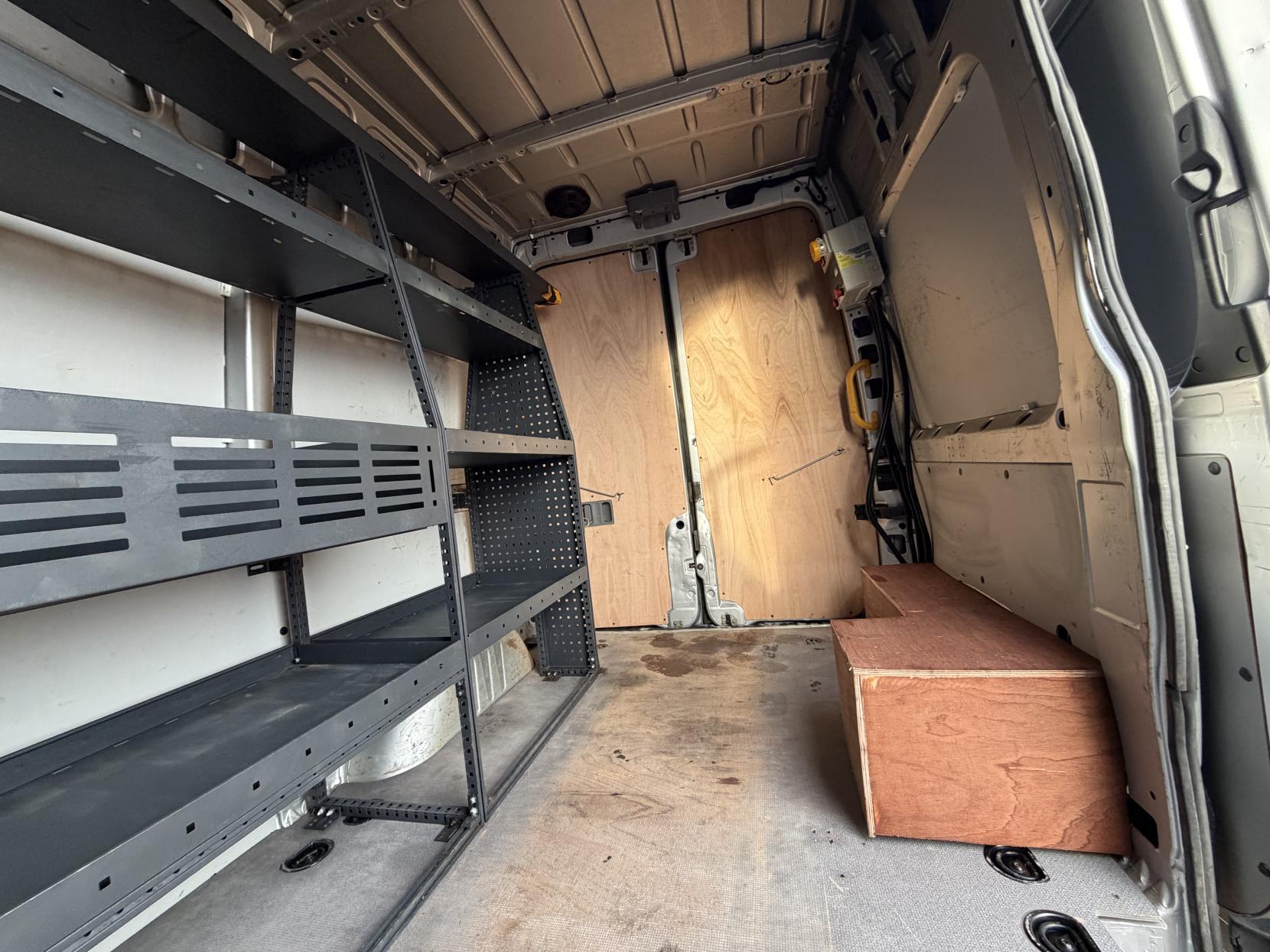 Mercedes-Benz Sprinter 2.1 313 CDi BlueEFFICIENCY Panel Van 4dr Diesel Manual RWD L1 H3 (211 g/km, 129 bhp)