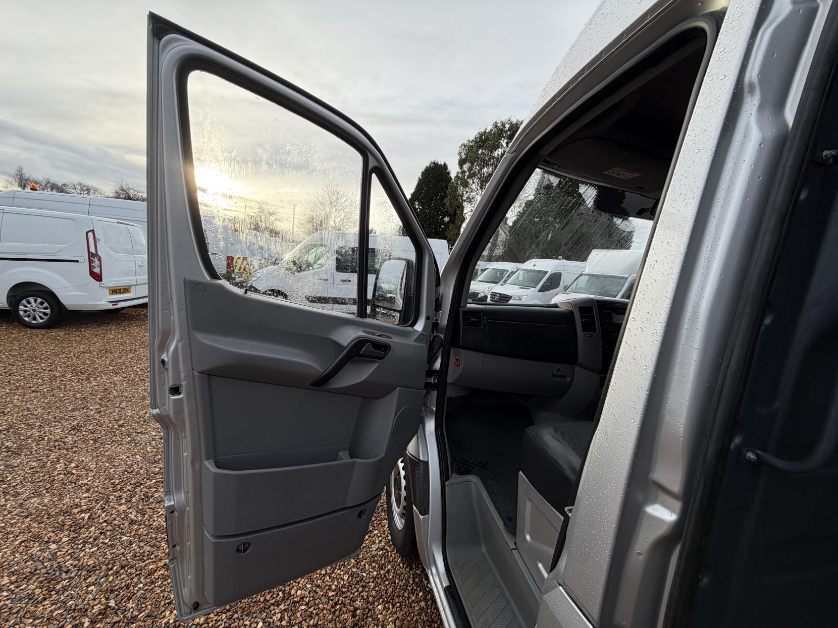 Mercedes-Benz Sprinter 2.1 313 CDi BlueEFFICIENCY Panel Van 4dr Diesel Manual RWD L1 H3 (211 g/km, 129 bhp)