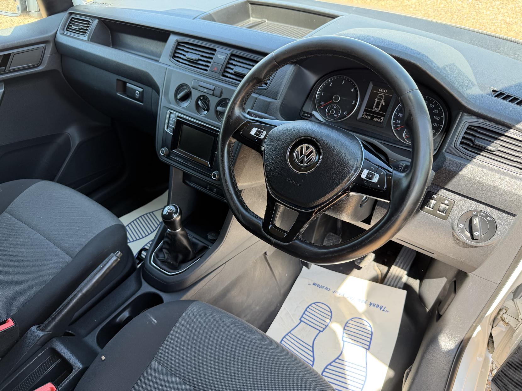 2019 Volkswagen Caddy Maxi 2.0 TDI C20 Startline Panel Van 6dr Diesel Manual LWB Euro 6 (s/s) (102 ps) - Thumbnail 2