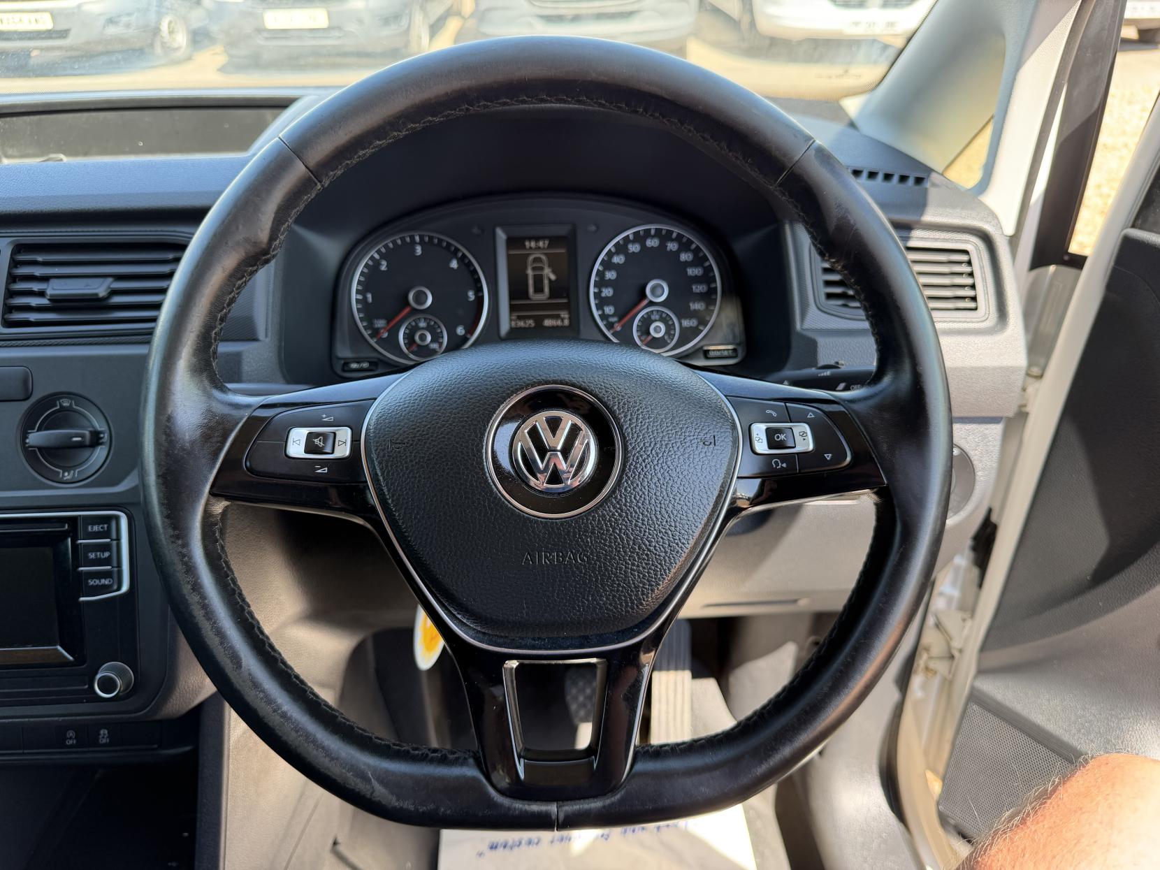 2019 Volkswagen Caddy Maxi 2.0 TDI C20 Startline Panel Van 6dr Diesel Manual LWB Euro 6 (s/s) (102 ps) - Thumbnail 38