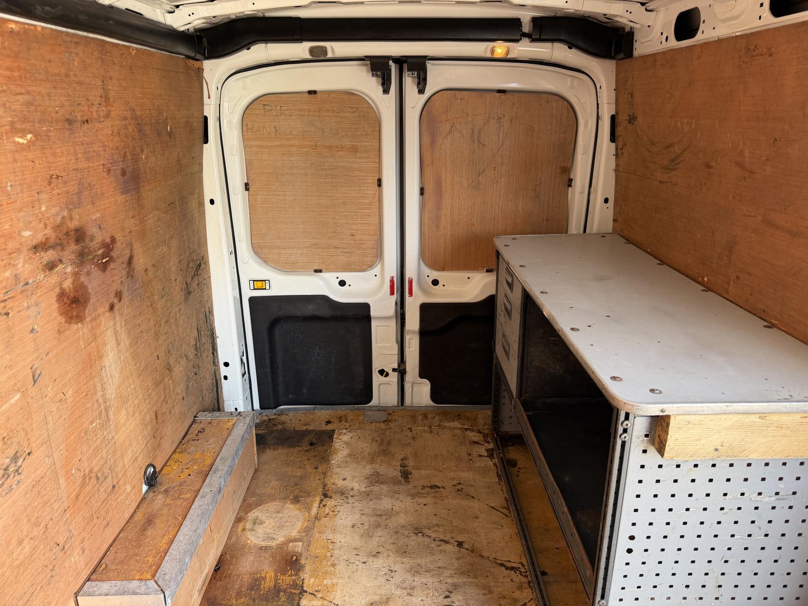 2015 Ford Transit 2.2 TDCi 350 Trend Panel Van 5dr Diesel Manual RWD L3 H2 Euro 5 (125 ps) - Thumbnail 19