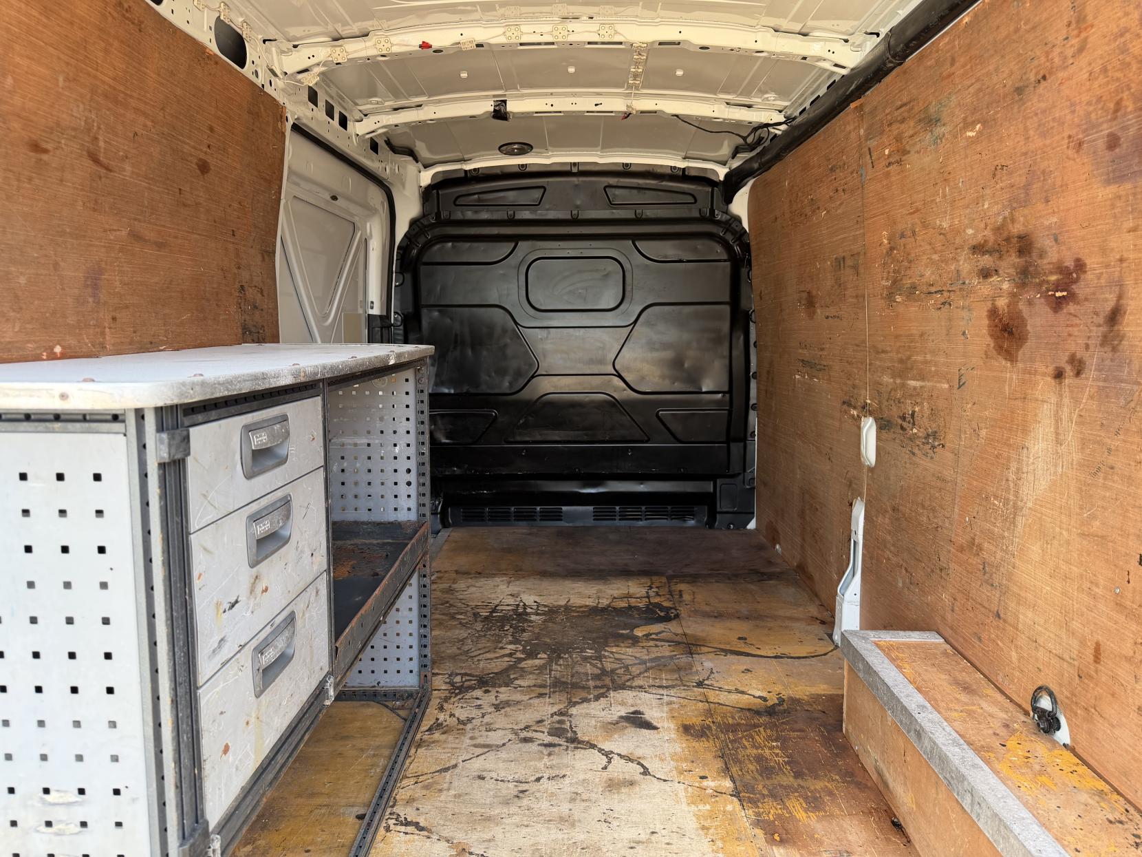 2015 Ford Transit 2.2 TDCi 350 Trend Panel Van 5dr Diesel Manual RWD L3 H2 Euro 5 (125 ps) - Thumbnail 29