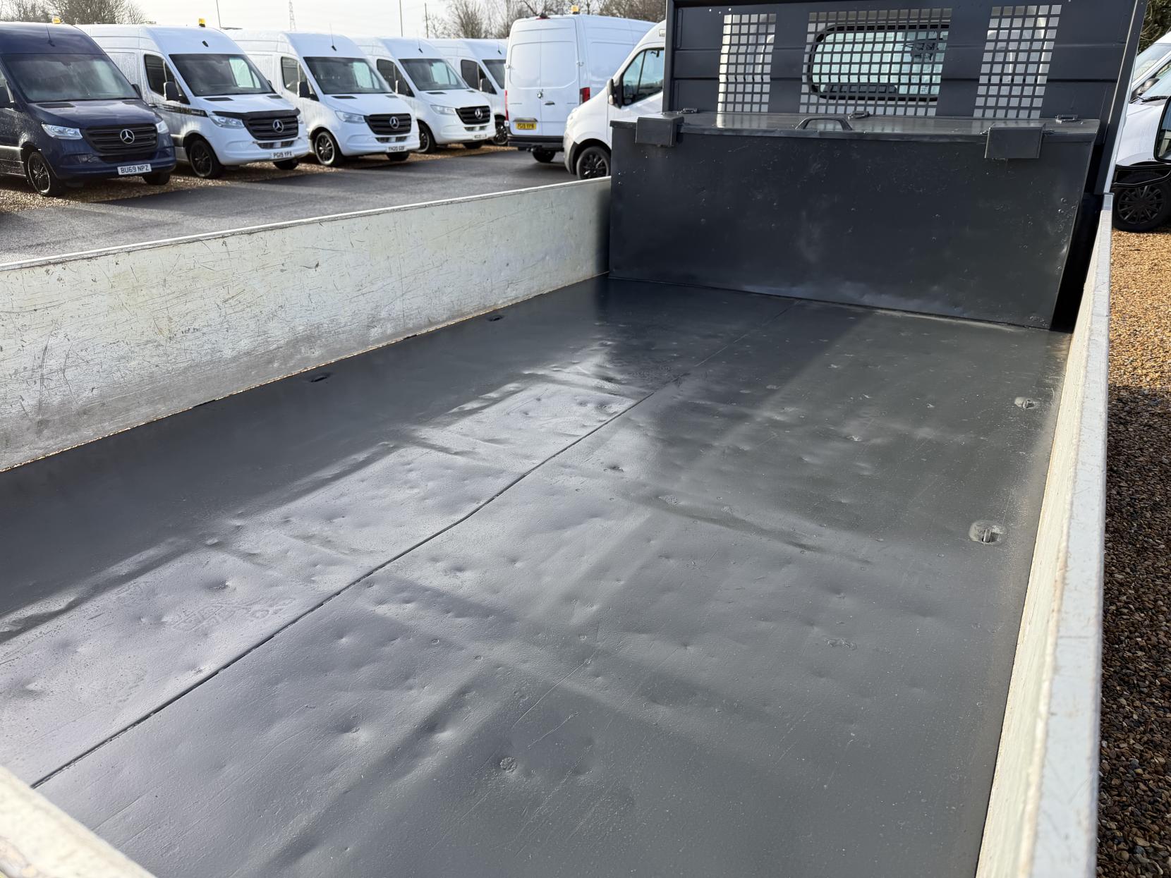 Nissan NT400 Cabstar 3.0 Tipper (2016 - 2020)