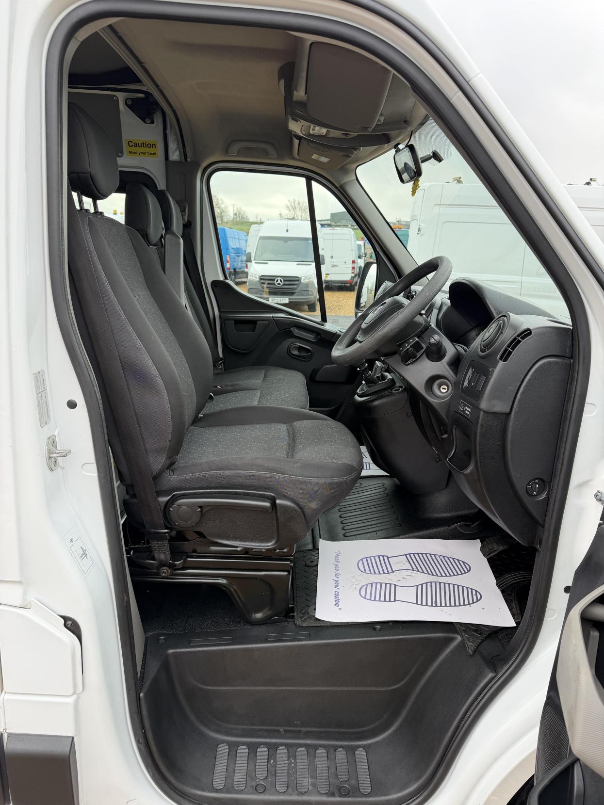 Vauxhall Movano 2.3 CDTi 3500 Panel Van 5dr Diesel Manual FWD L2 H2 Euro 6 (130 ps)