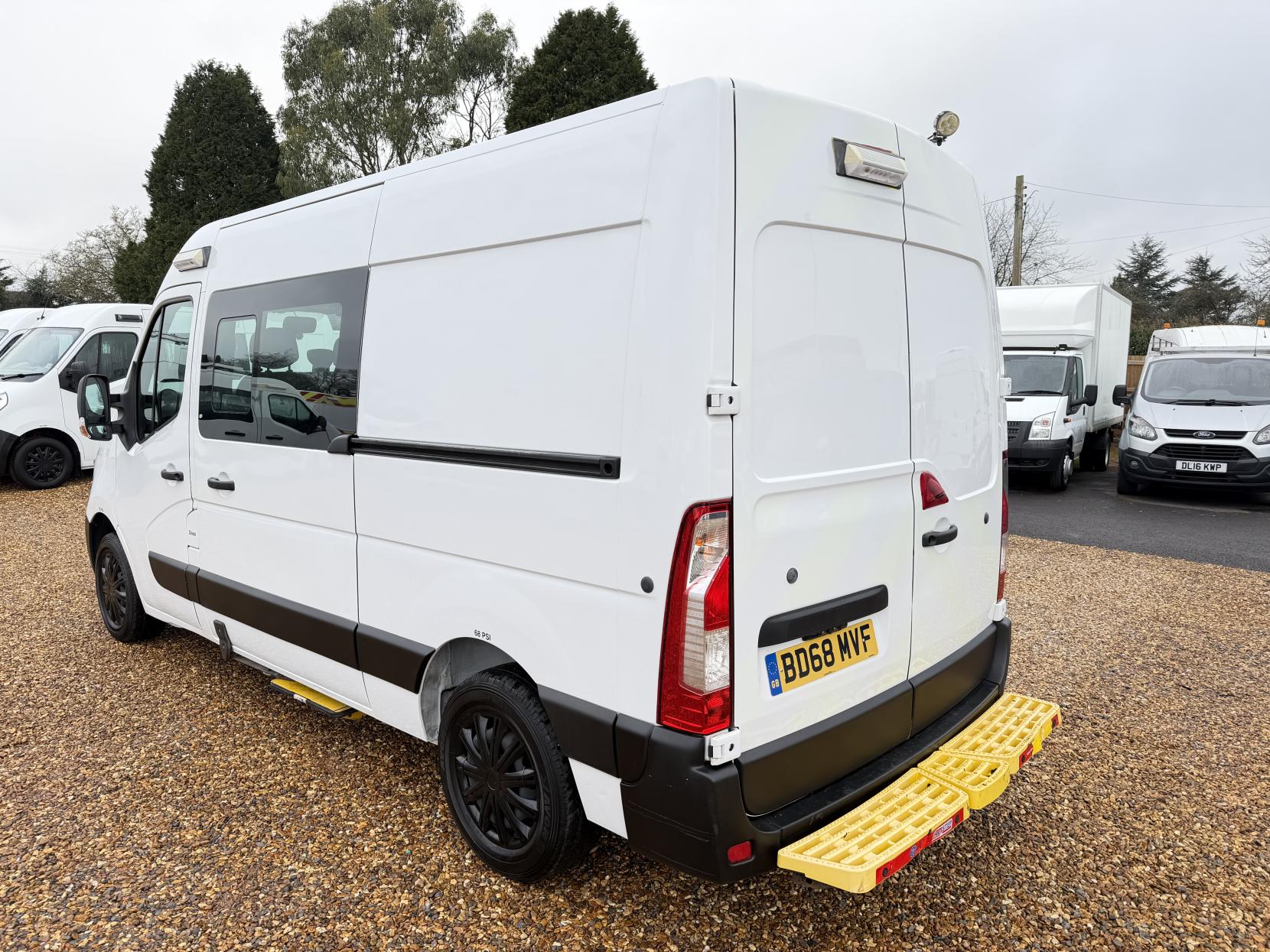 Vauxhall Movano 2.3 CDTi 3500 Panel Van 5dr Diesel Manual FWD L2 H2 Euro 6 (130 ps)