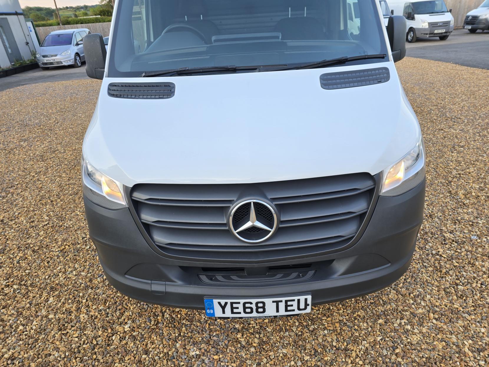 Mercedes-Benz Sprinter 2.1 311 CDI Panel Van 5dr Diesel Manual RWD L3 H2 Euro 6 (114 ps)