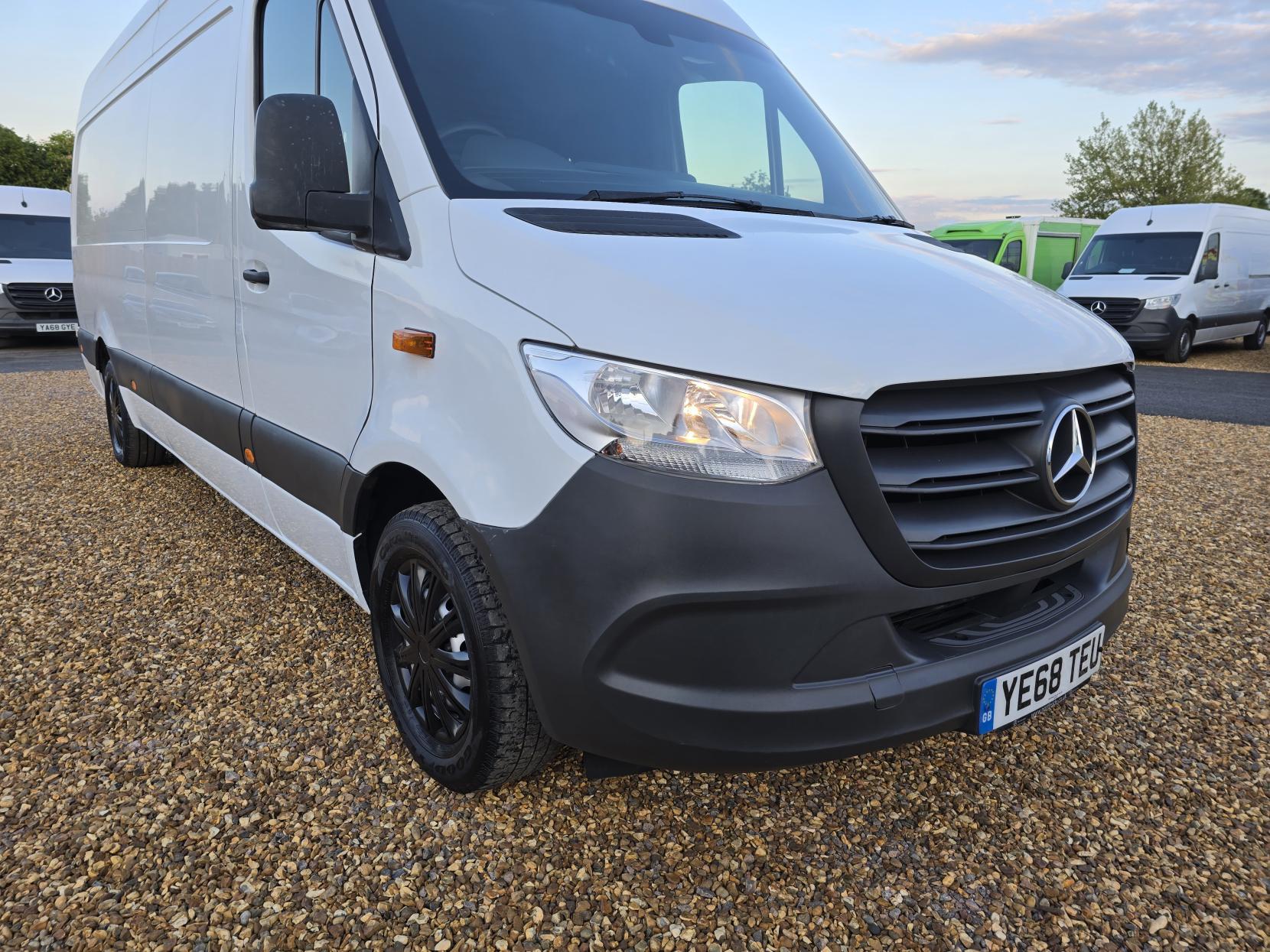 Mercedes-Benz Sprinter 2.1 311 CDI Panel Van 5dr Diesel Manual RWD L3 H2 Euro 6 (114 ps)