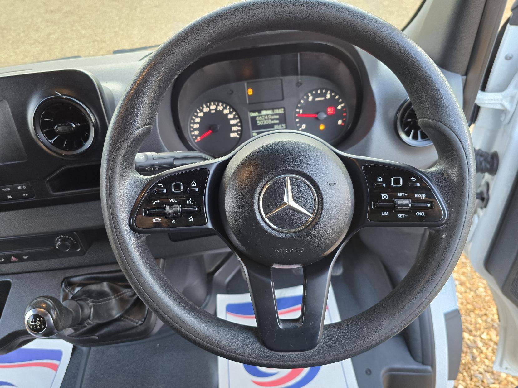 Mercedes-Benz Sprinter 2.1 311 CDI Panel Van 5dr Diesel Manual RWD L3 H2 Euro 6 (114 ps)