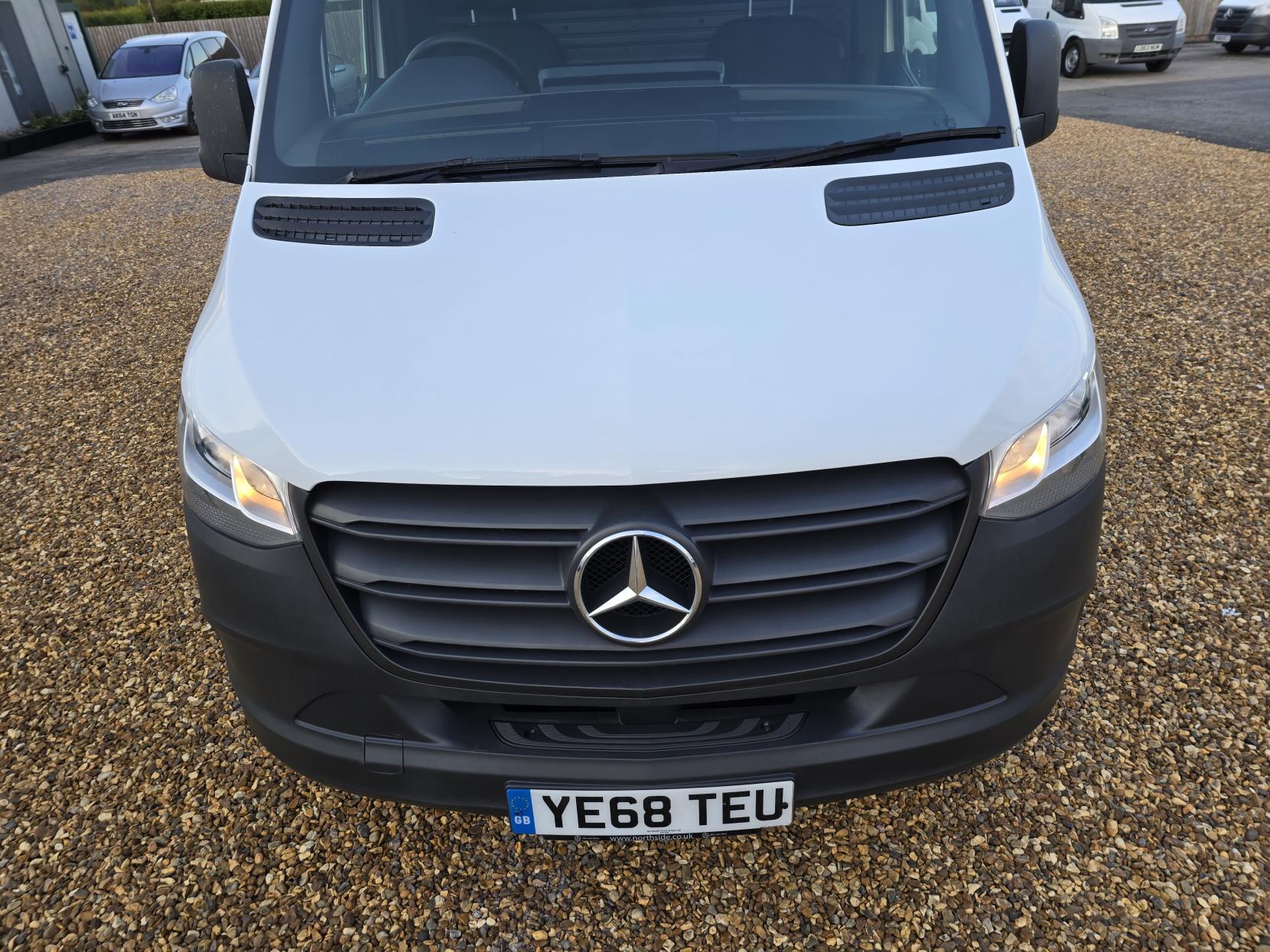 Mercedes-Benz Sprinter 2.1 311 CDI Panel Van 5dr Diesel Manual RWD L3 H2 Euro 6 (114 ps)