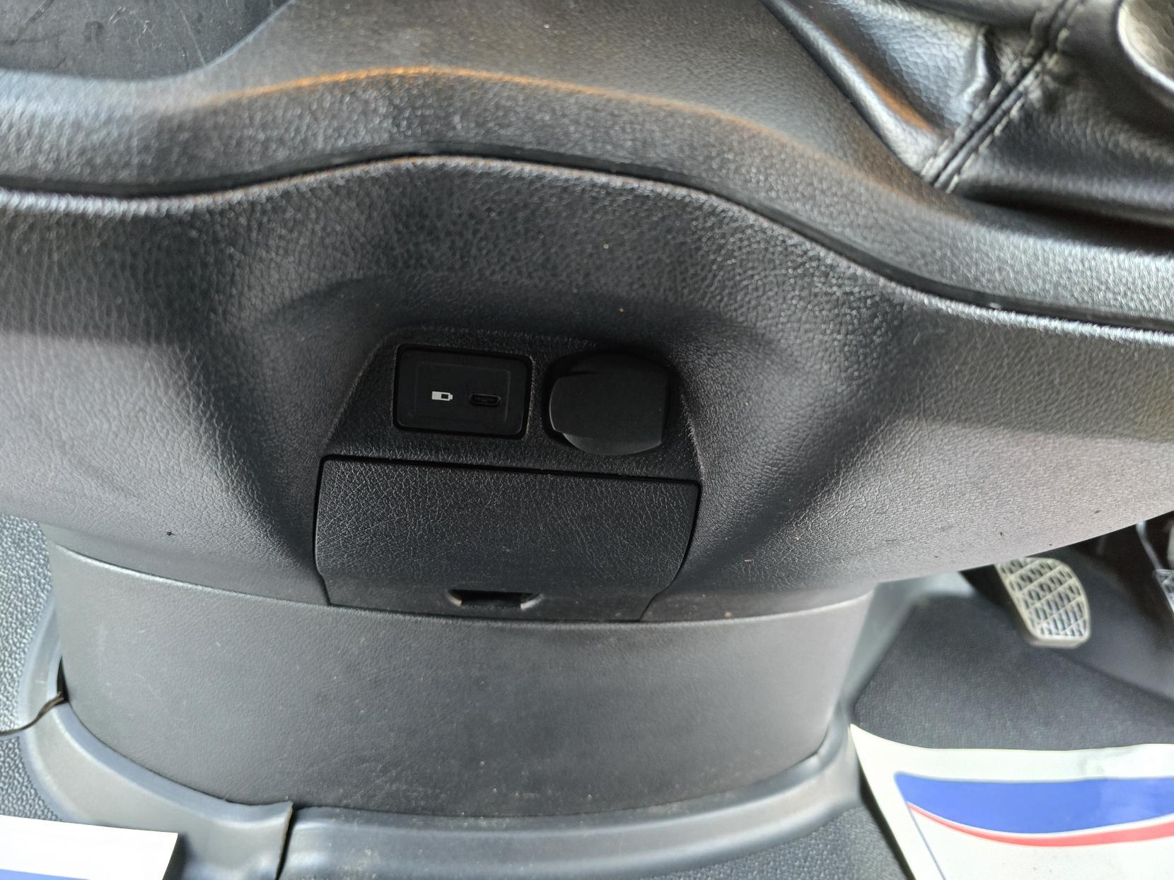 Mercedes-Benz Sprinter 2.1 311 CDI Panel Van 5dr Diesel Manual RWD L3 H2 Euro 6 (114 ps)