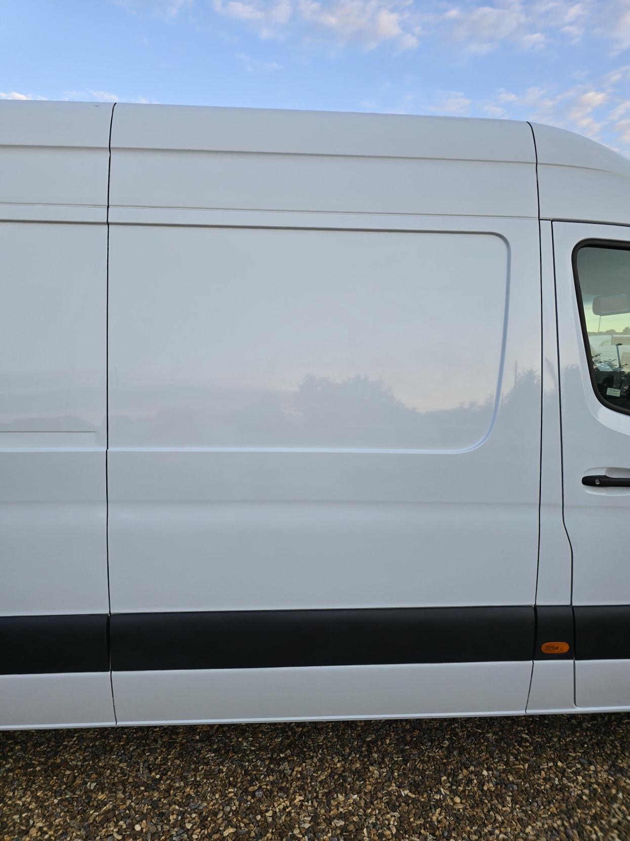 Mercedes-Benz Sprinter 2.1 311 CDI Panel Van 5dr Diesel Manual RWD L3 H2 Euro 6 (114 ps)