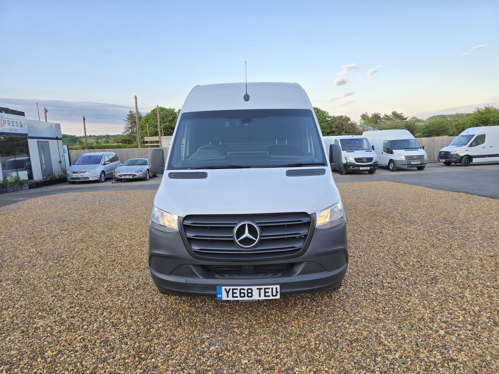 Mercedes-Benz Sprinter 2.1 311 CDI Panel Van 5dr Diesel Manual RWD L3 H2 Euro 6 (114 ps)