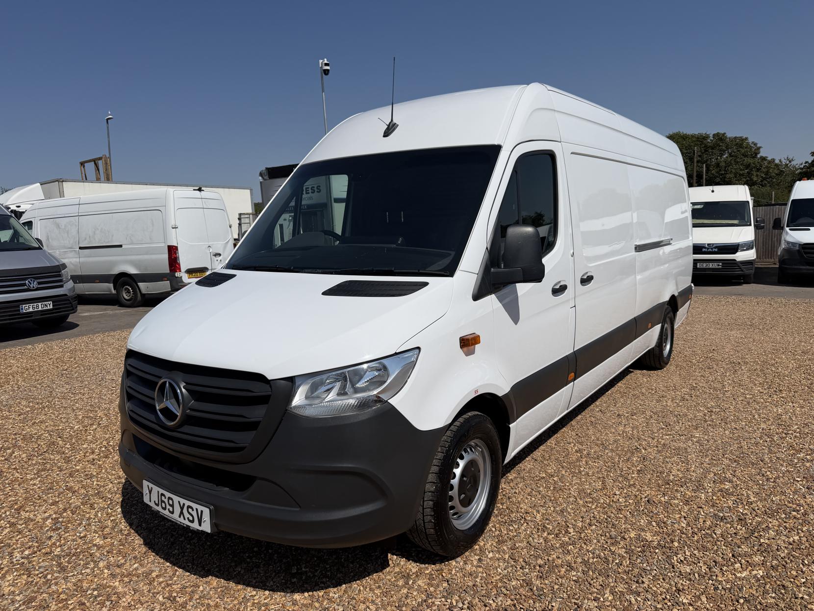 2019 Mercedes-Benz Sprinter 2.1 311 CDI Panel Van 5dr Diesel Manual RWD L3 H2 Euro 6 (114 ps) - Thumbnail 7