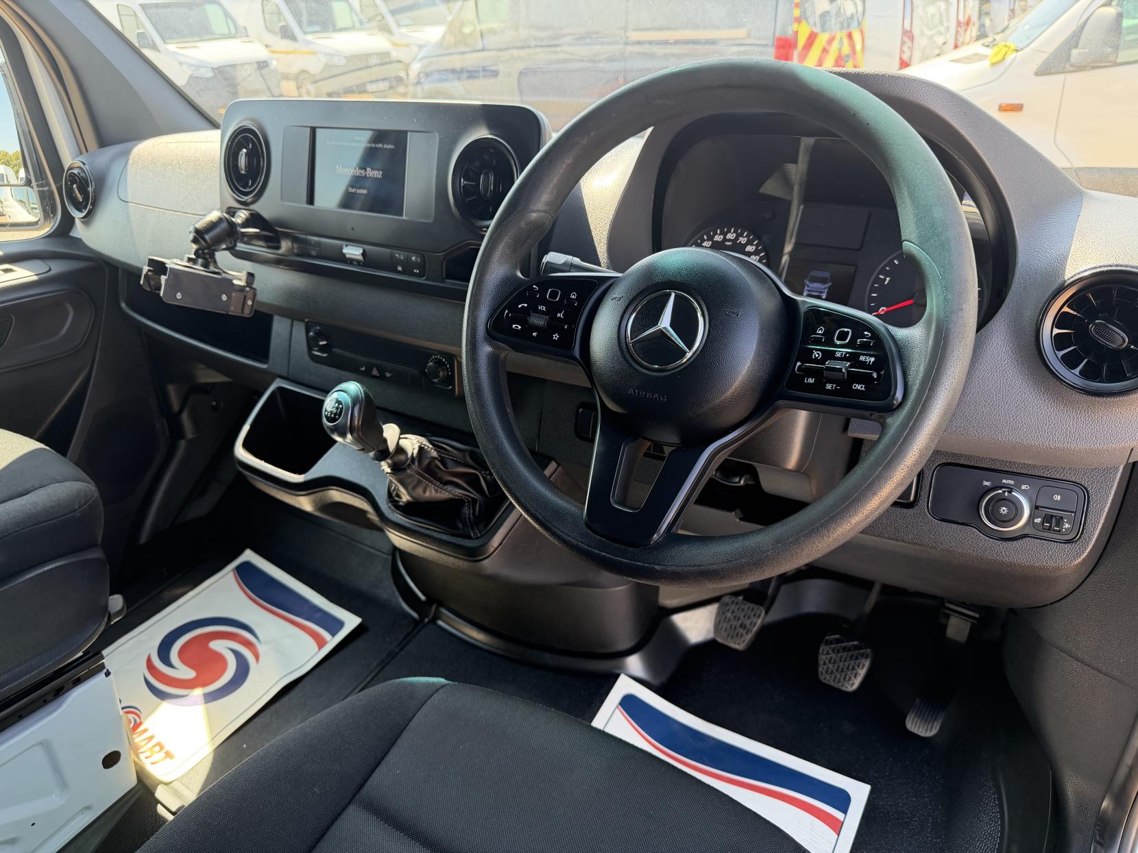 2019 Mercedes-Benz Sprinter 2.1 311 CDI Panel Van 5dr Diesel Manual RWD L3 H2 Euro 6 (114 ps) - Thumbnail 2