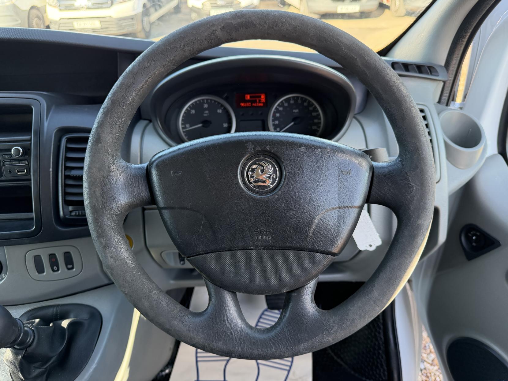 2014 Vauxhall Vivaro 2.0 CDTi ecoFLEX Panel Van 4dr Diesel Manual FWD L3 (180 g/km, 113 bhp) - Thumbnail 36