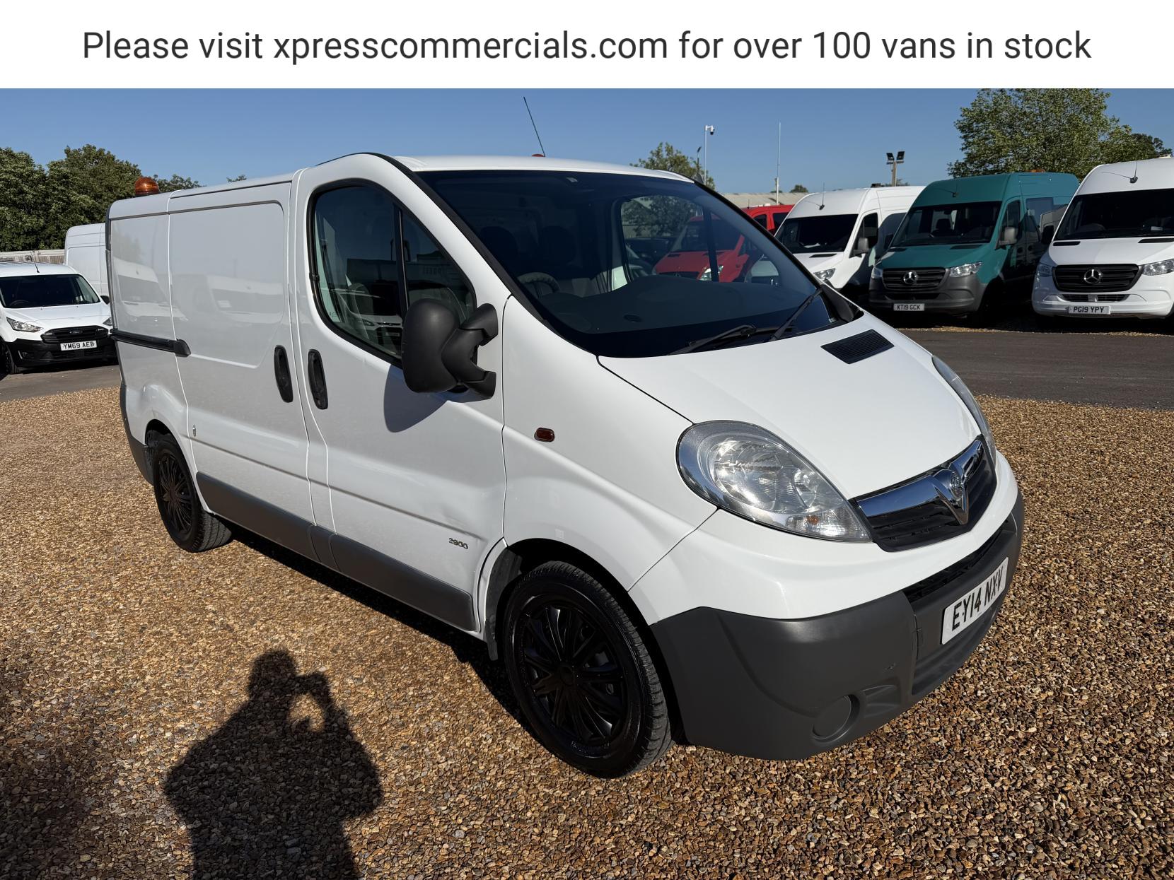 2014 Vauxhall Vivaro 2.0 CDTi ecoFLEX Panel Van 4dr Diesel Manual FWD L3 (180 g/km, 113 bhp) - Thumbnail 5