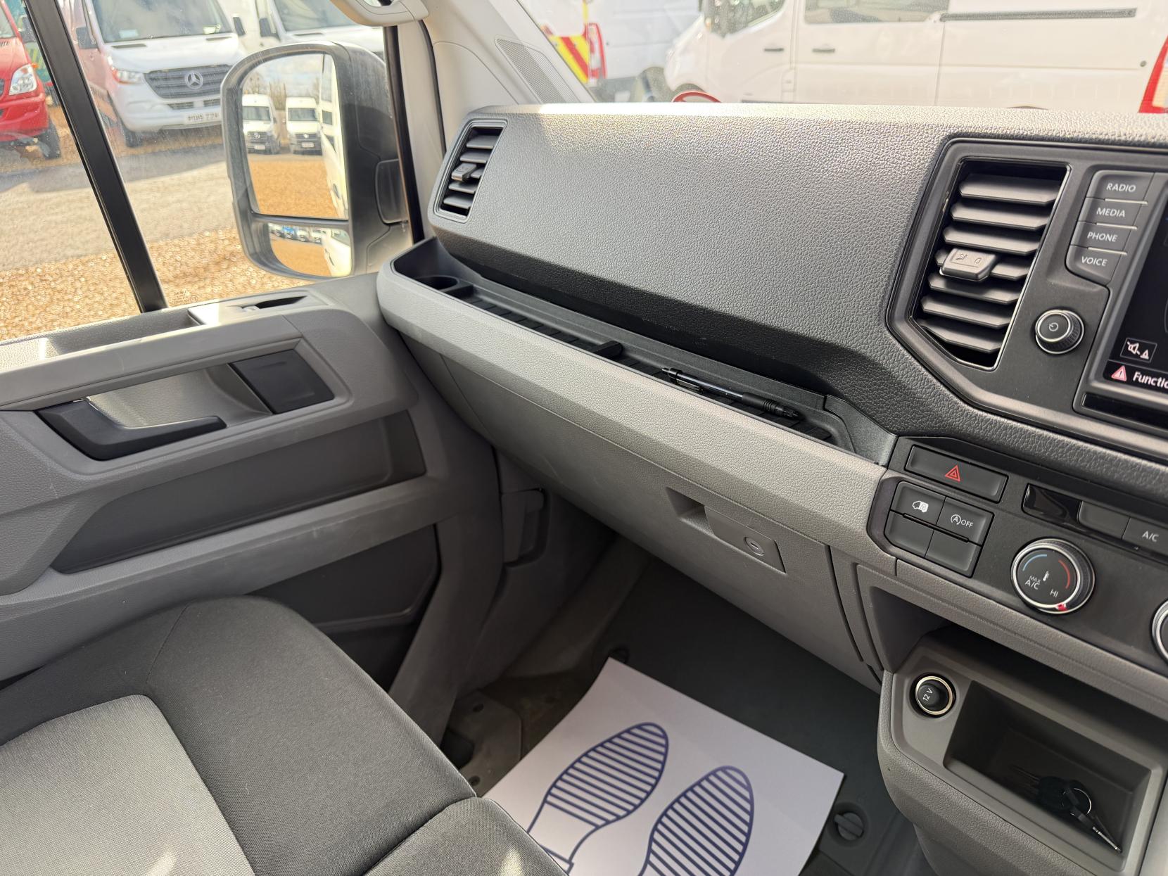 Volkswagen Crafter 2.0 TDI CR35 BlueMotion Tech Trendline Panel Van 5dr Diesel Manual FWD MWB High Roof Euro 6 (s/s) (140 ps)