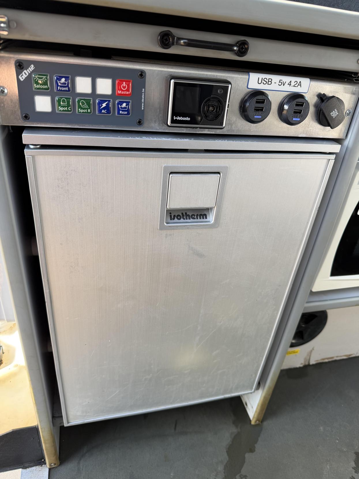 Volkswagen Crafter 2.0 TDI CR35 BlueMotion Tech Trendline Panel Van 5dr Diesel Manual FWD MWB High Roof Euro 6 (s/s) (140 ps)