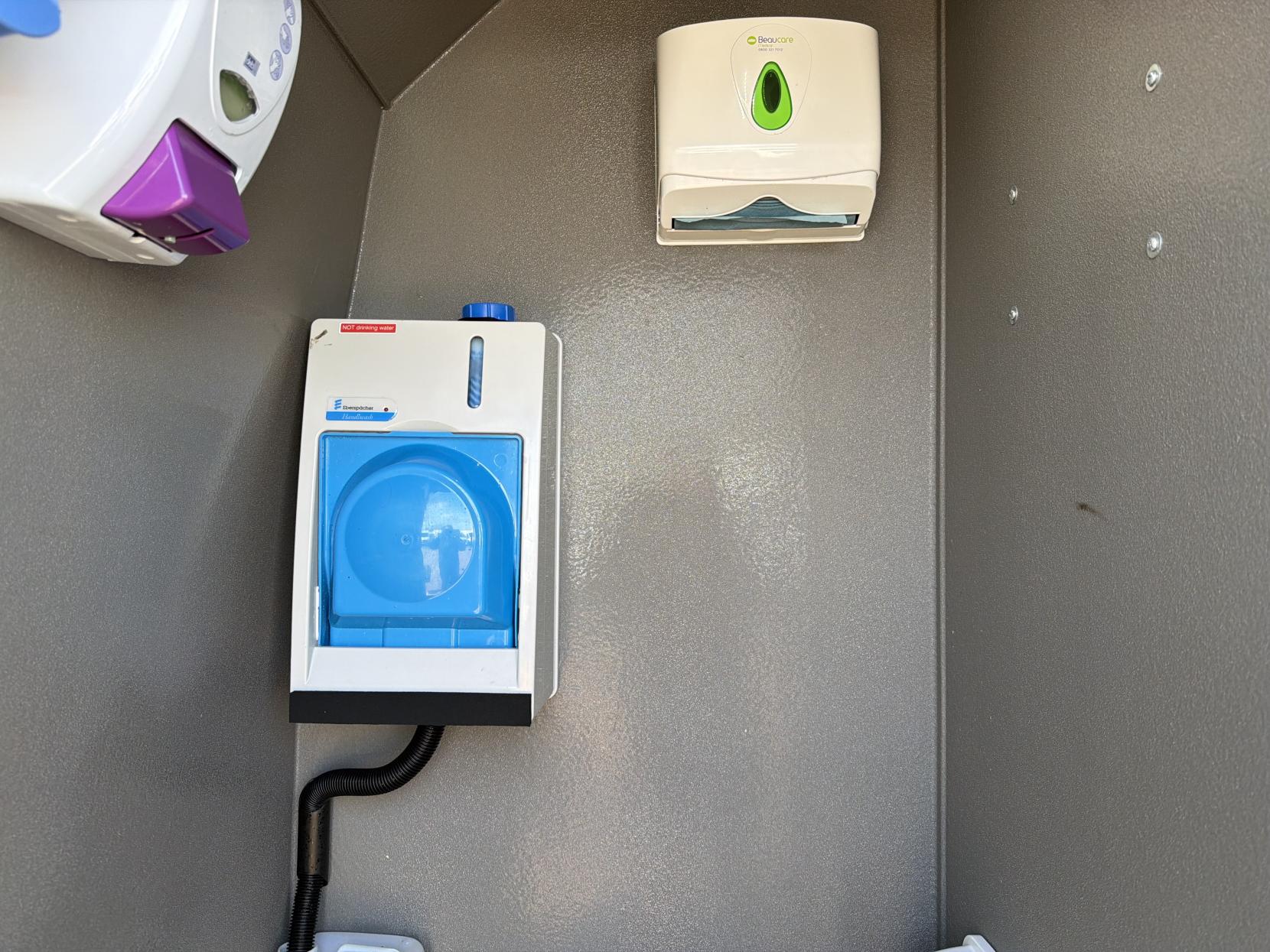 Volkswagen Crafter 2.0 TDI CR35 BlueMotion Tech Trendline Panel Van 5dr Diesel Manual FWD MWB High Roof Euro 6 (s/s) (140 ps)